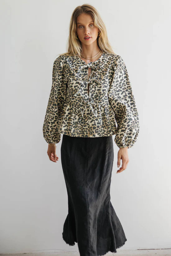 Maggie Peplum Tie Blouse in Leopard | Böhme US