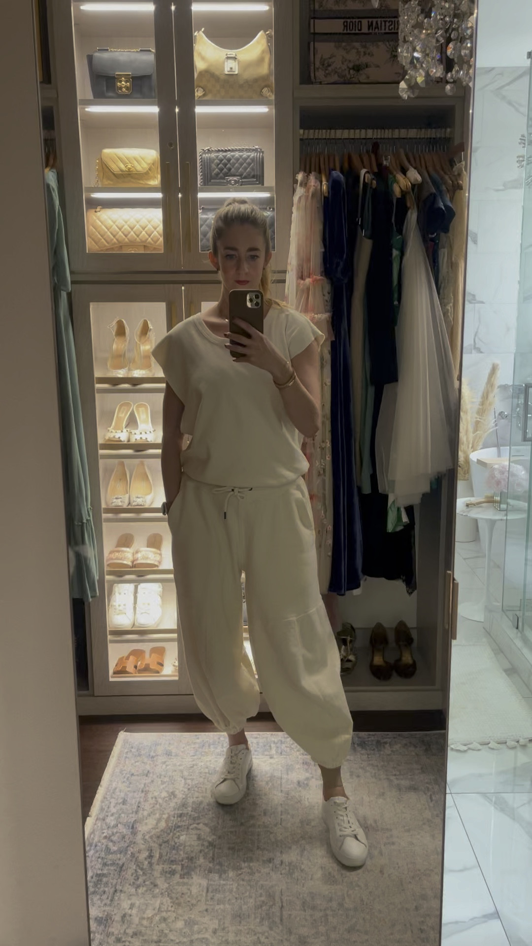 Ultimate mom jumpsuit. Wearing size S. Runs TTS  

#LTKfindsunder100 #LTKfitness