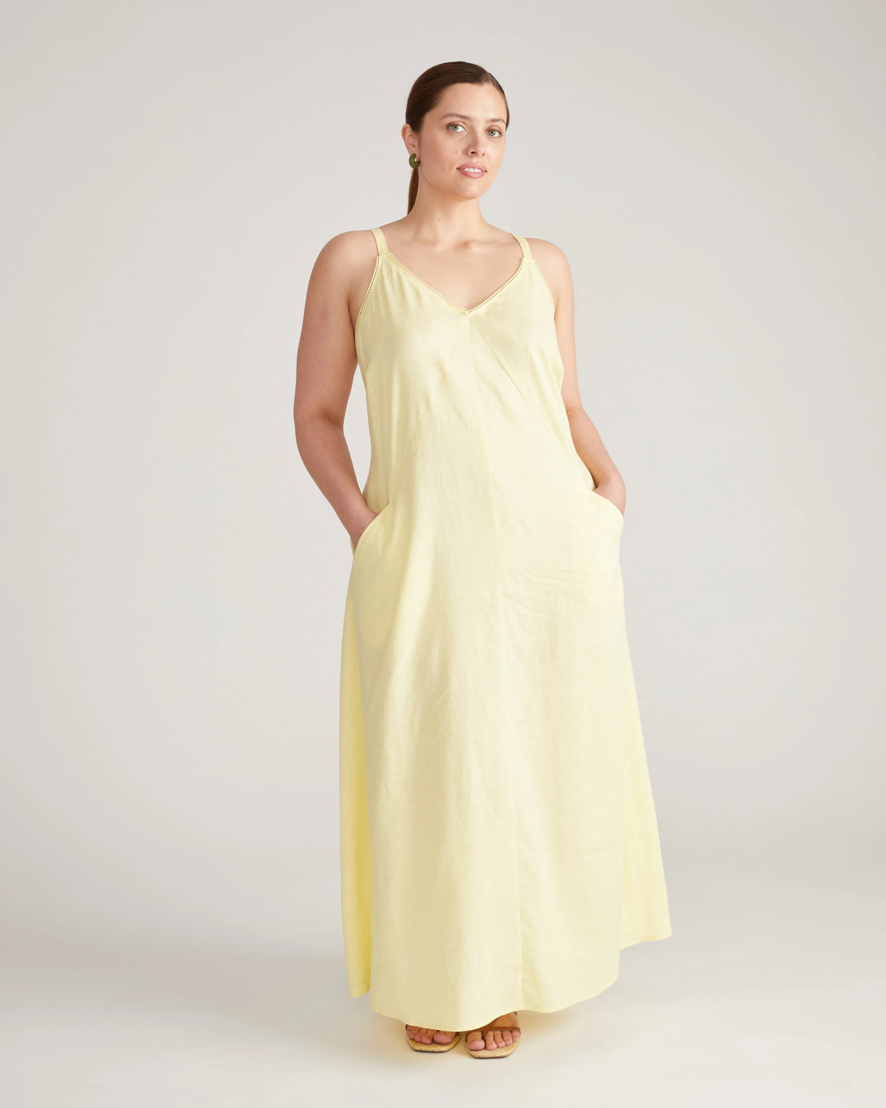 Kite Linen Dress - Twinkle | Universal Standard