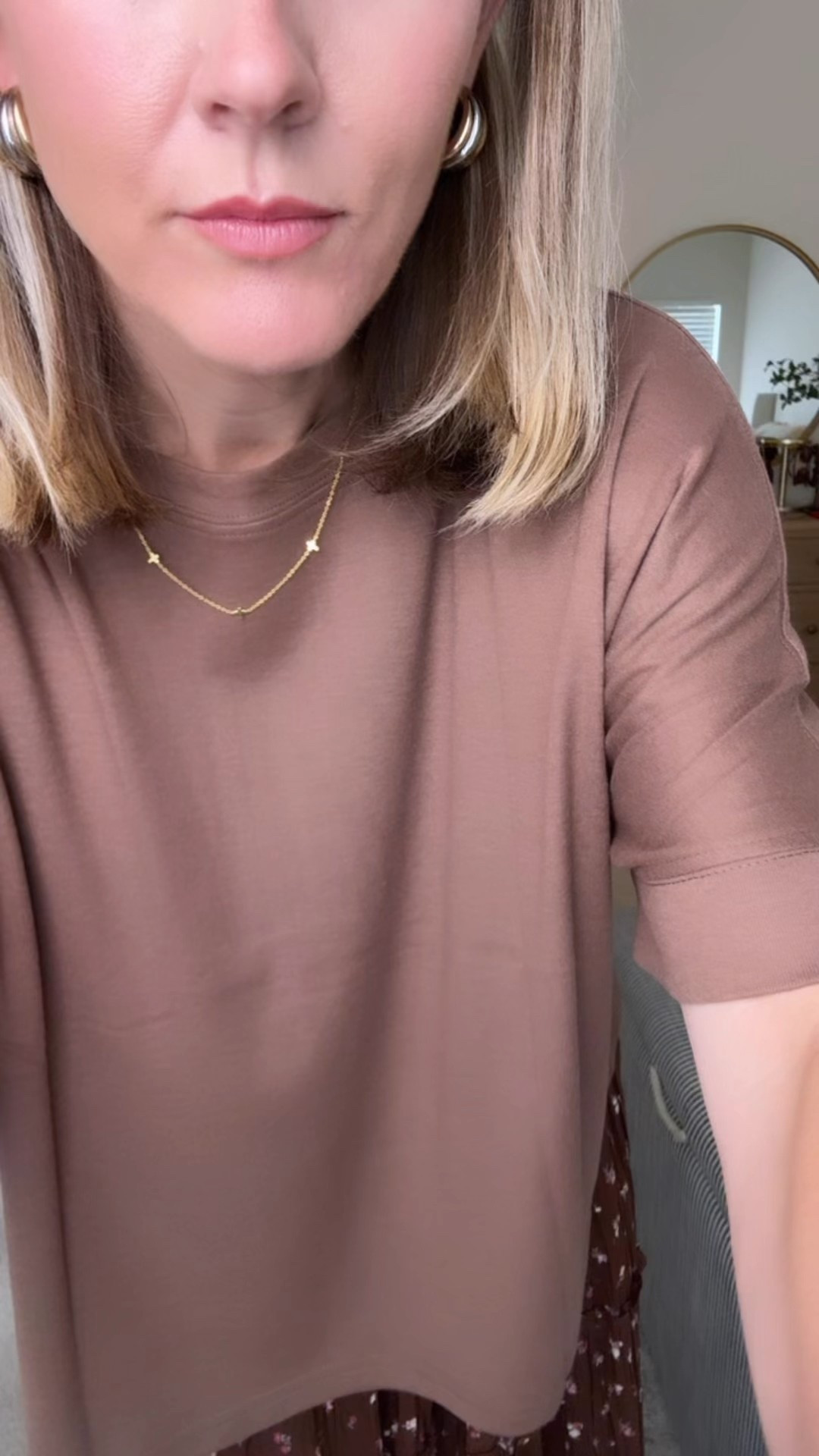 Amazon photo looks so different but it’s the right shirt! Love this tee!! 