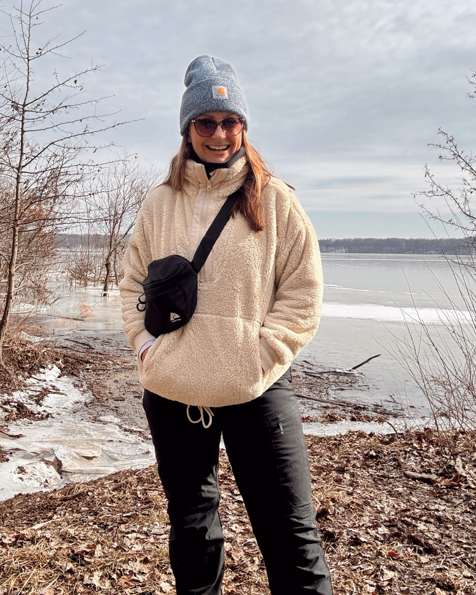 Winter hike

#LTKSeasonal #LTKActive #LTKOver40