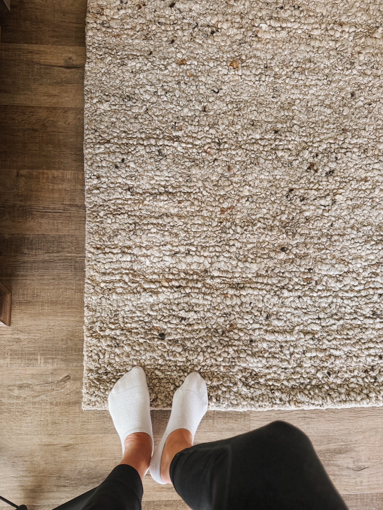 This has been my favorite rug in the kitchen. Soft and squishy, no shedding at all!! This would be such a great cozy bedroom/luvingroom rug to add coziness!