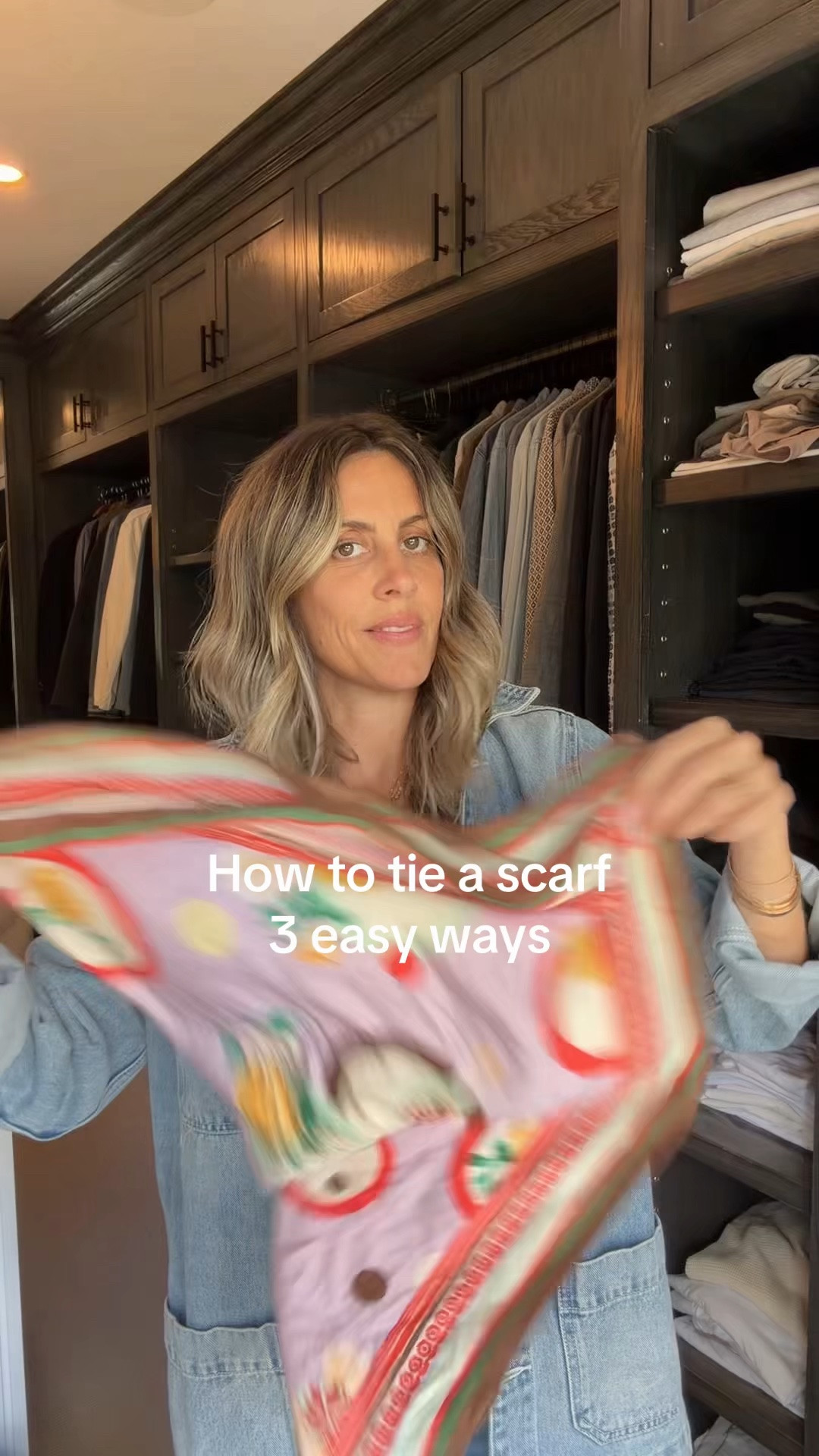 If you love a scarf like I do, here are 3 ways to wear one. Easy peesy….

#LTKOver40 #LTKootd #LTKgrwm