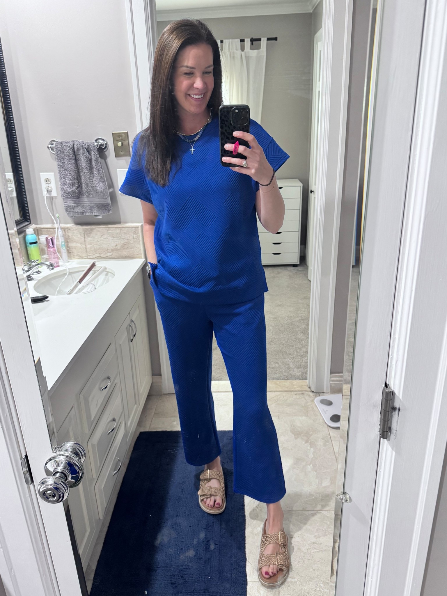 This set 😍🤌🏼 TTS, and the perfect cropped length on my 6’ frame. Going back to grab more colors! 

#LTKSummerEdit #LTKStyleTip #LTKFindsUnder50