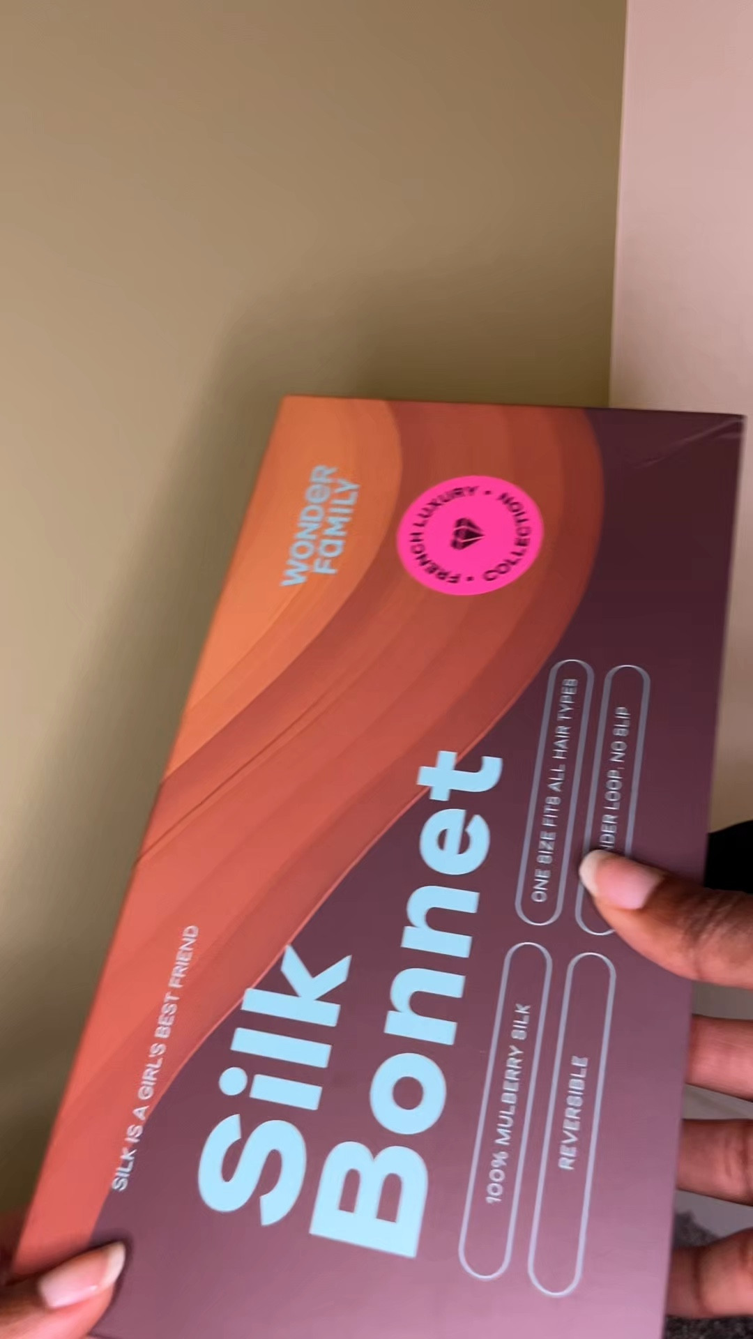 Wonder family silk bonnet review #LTKVideo

#LTKGiftGuide #LTKBeauty