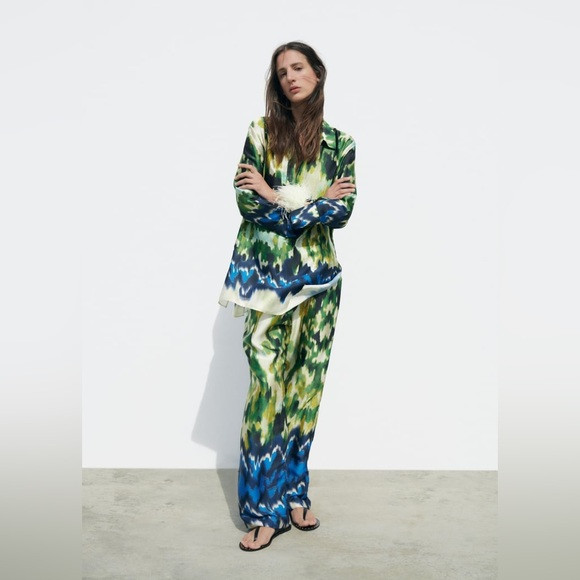 Zara printed pareo pants silk-like blue green pattern pants | Poshmark