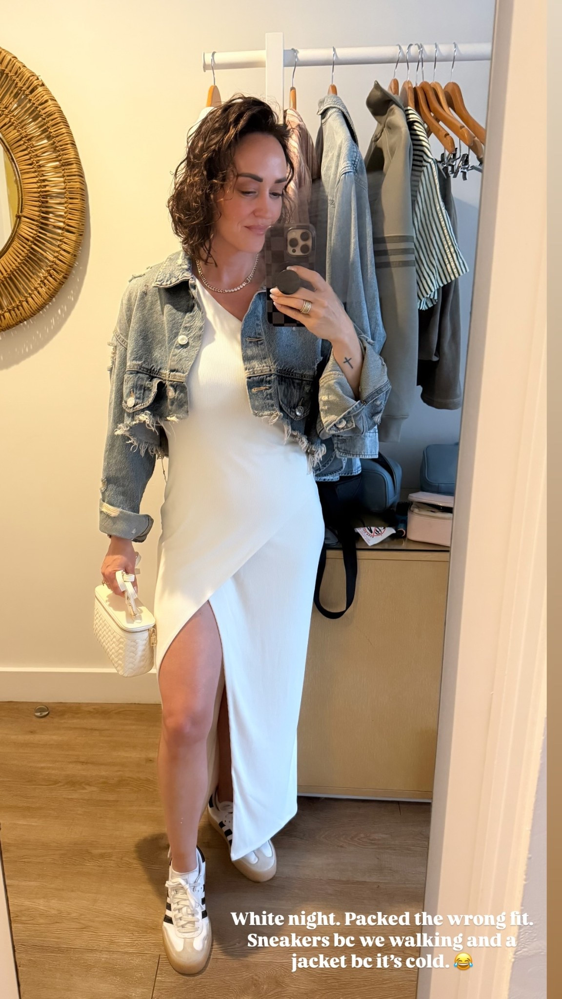 White night. Packed the wrong fit. Sneakers bc we walking and a jacket bc it’s cold. 😂