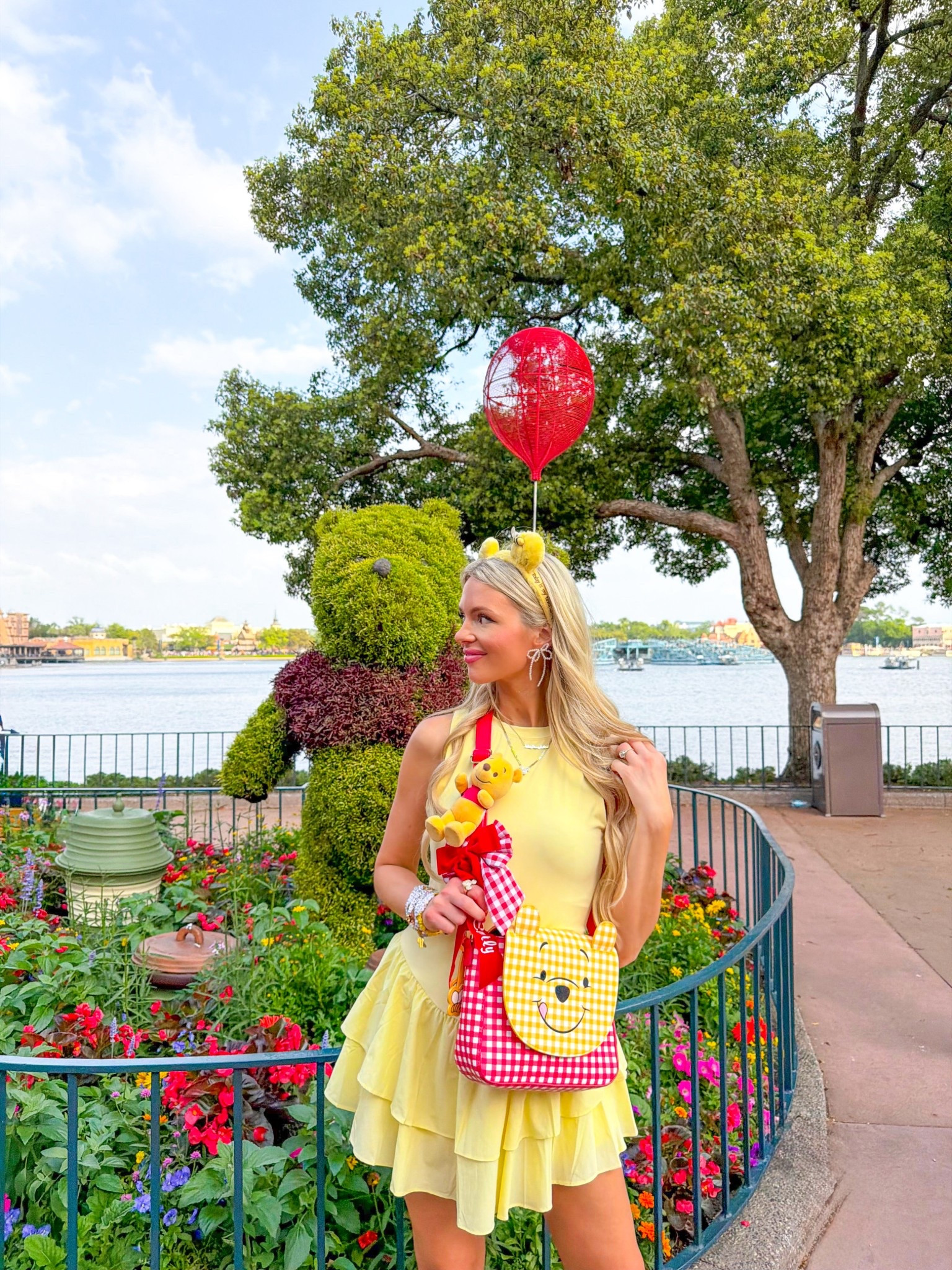 Winnie the Pooh Disney outfit🐻🍯🐝❤️