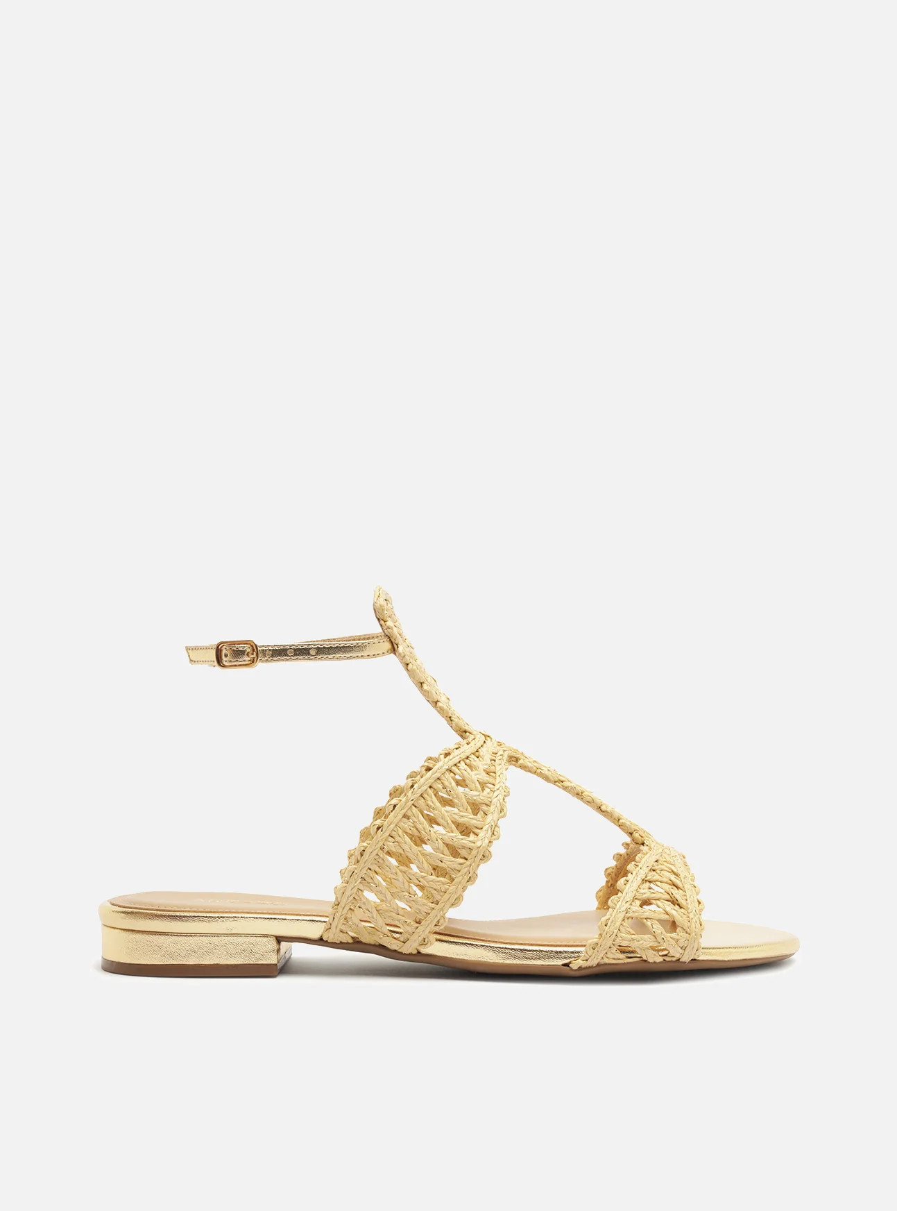 Ciara Embroidery Flat | Arezzo US