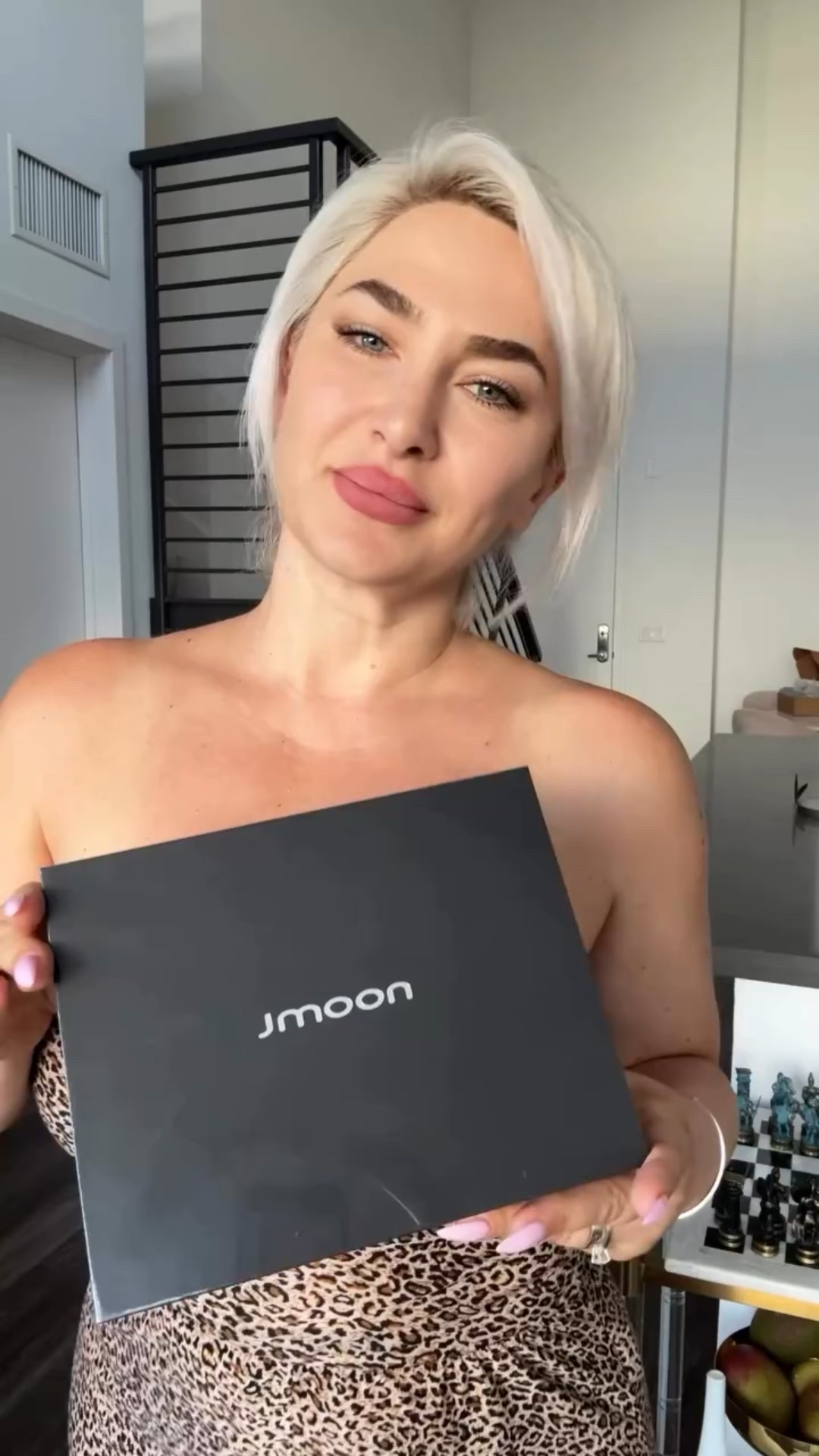 Glow at home with @jmoon_us 
Link is 👇

https://www.amazon.com/promocode/A3W45CHP8MPBF9

CODE：JKVDVGH3

#skin #skincare #skincareroutine #facial #glow #glowingskin #glowingskintips #lifestyle jmoonNouvelleSkin #jmoonUSA