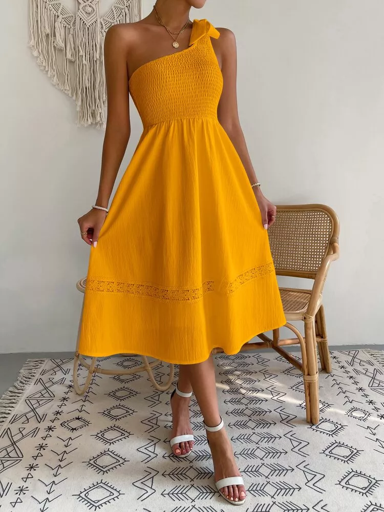 SHEIN CURVE - Stunning in yellow IG:@ashleyflair Shop Item