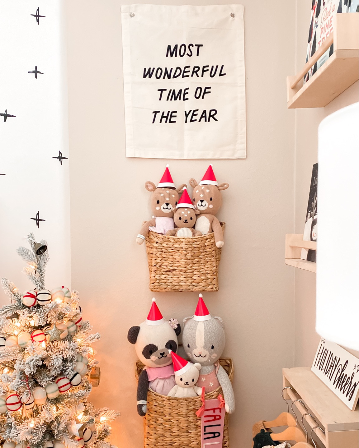 Wall baskets for stuffed animal storage 

#organization #wallbaskets #stuffedanimals #stockingstuffer #stuffedanimals 

#LTKHoliday #LTKhome #LTKfamily