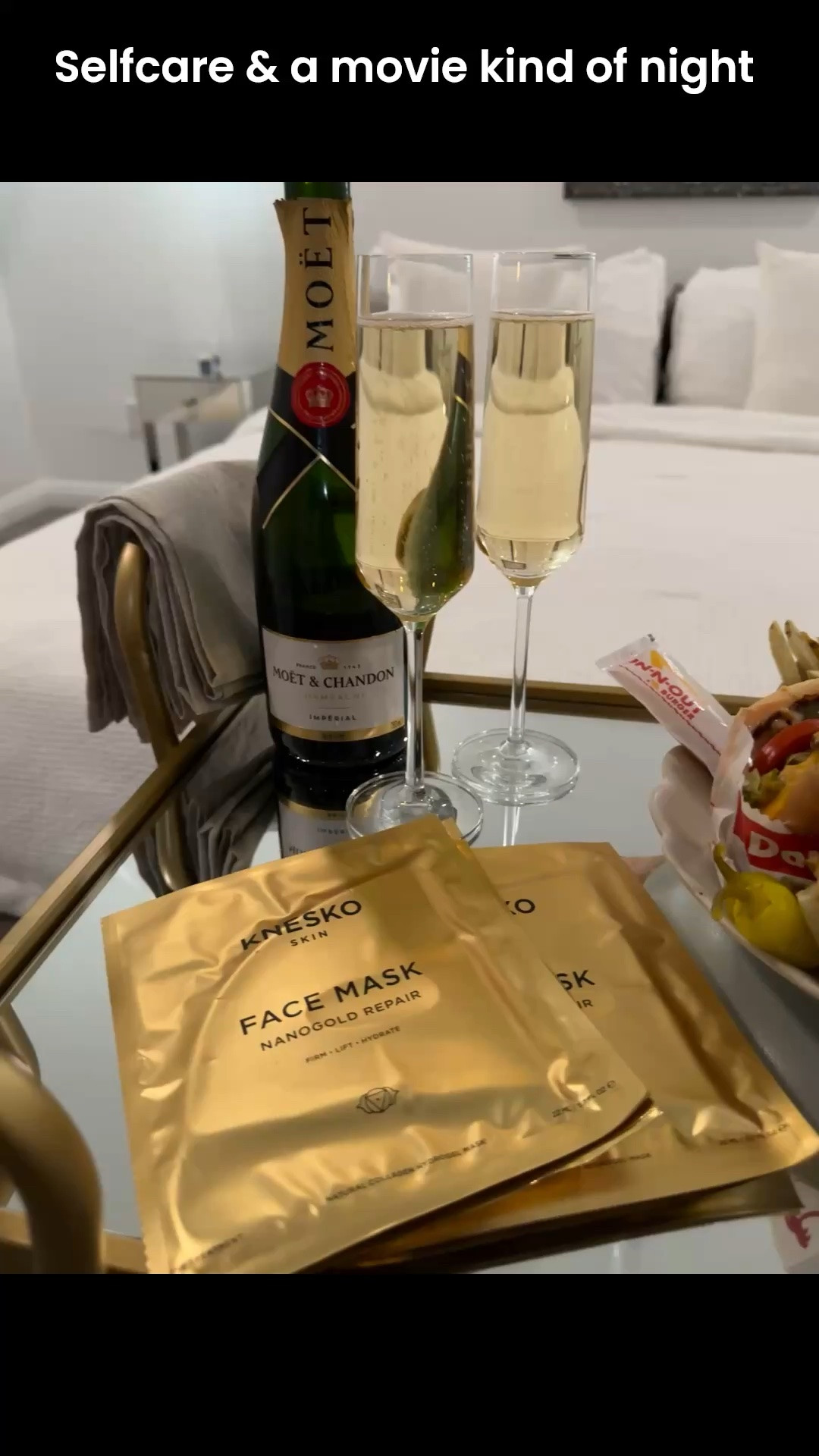 Selfcare & movies night 🍿🍾

#LTKdayinmylife #LTKselfcare