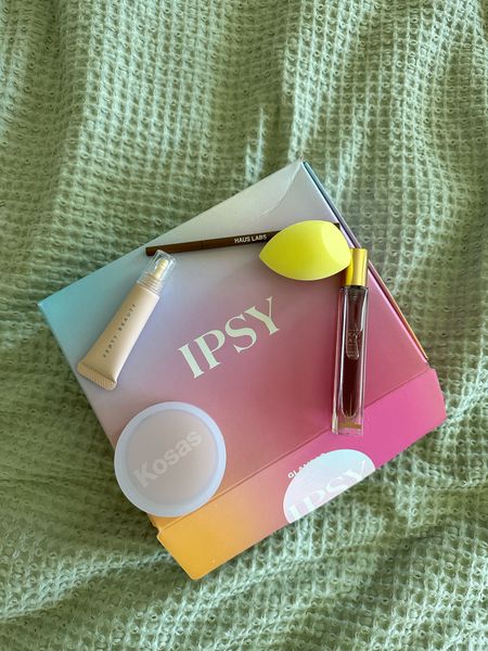 @IPSY BoxyCharm box is only $30/month and you get 5 FULL SIZE products (you can choose 3)! Up to $200 value and the products are GOOOOOD! #IPSYpartner
