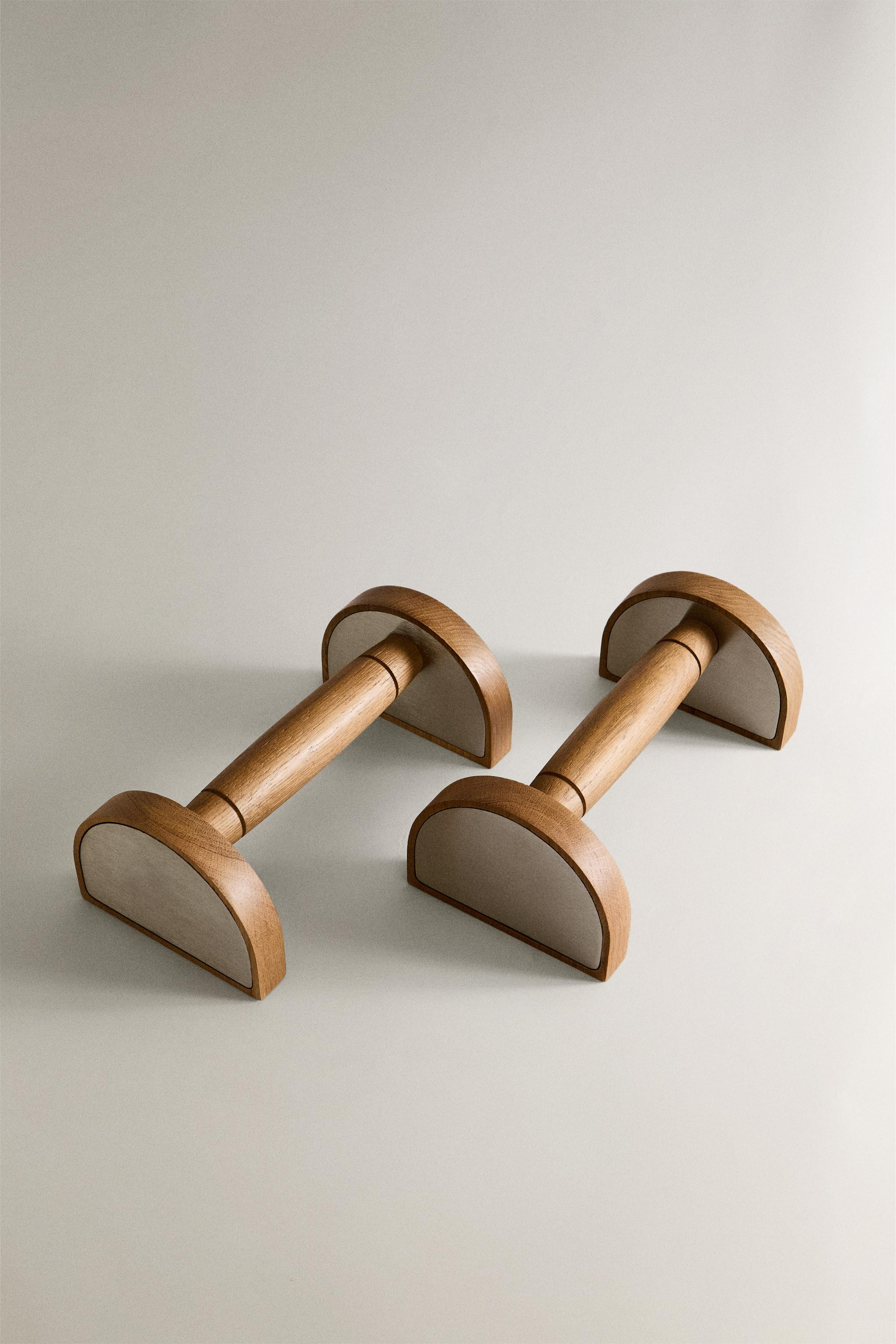 OAK WOOD PUSH-UP POT HOLDERS (PACK OF 2) | Zara US