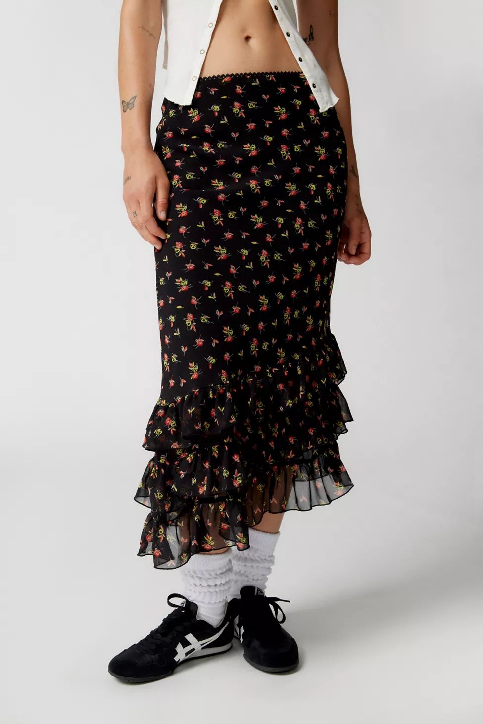 Kimchi Blue Lenora Chiffon Ruffle Midi Skirt | Urban Outfitters (US and RoW)