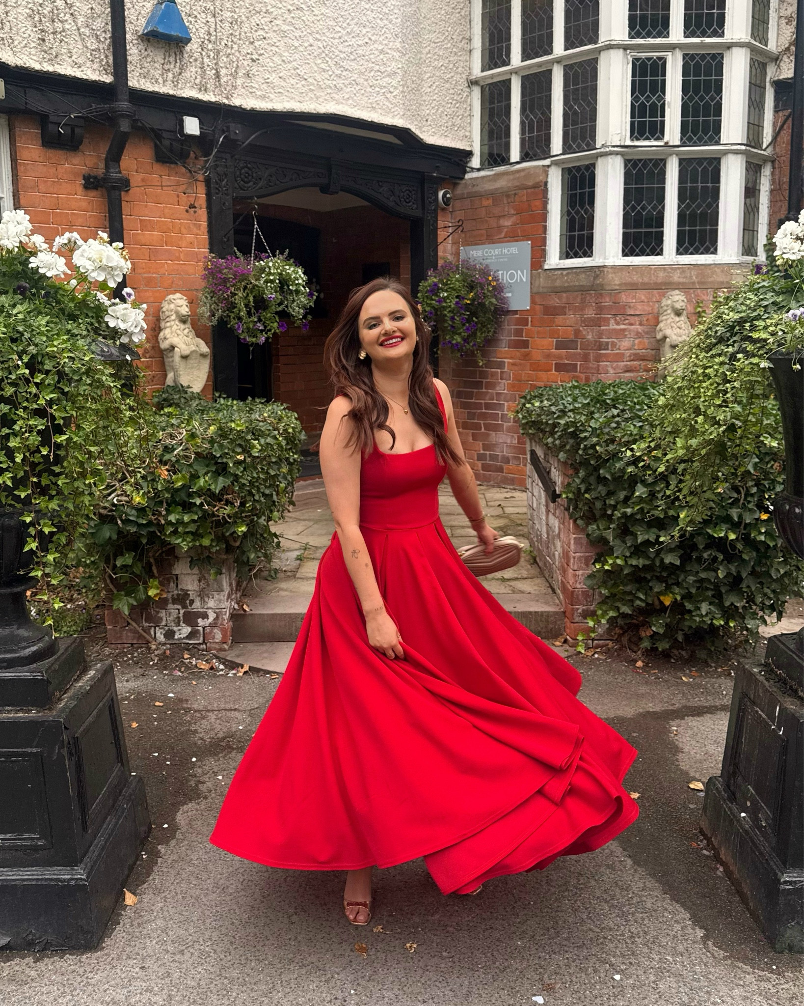 Red wedding guest dress 

#LTKluxury #LTKwedding #LTKsummer