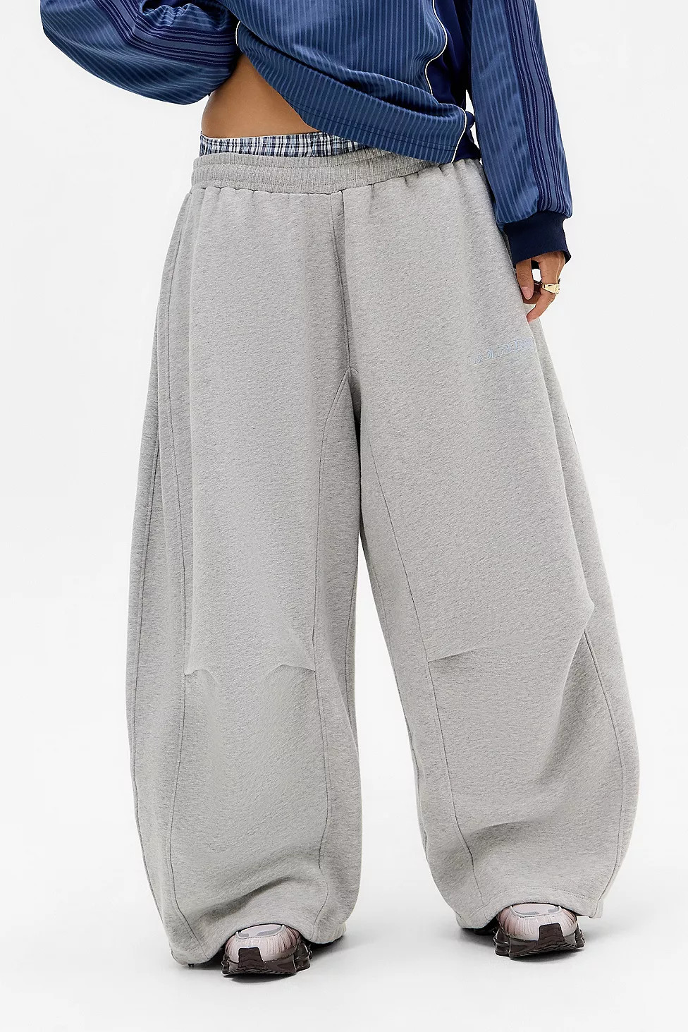 iets frans... Sid Joggers | Urban Outfitters UK