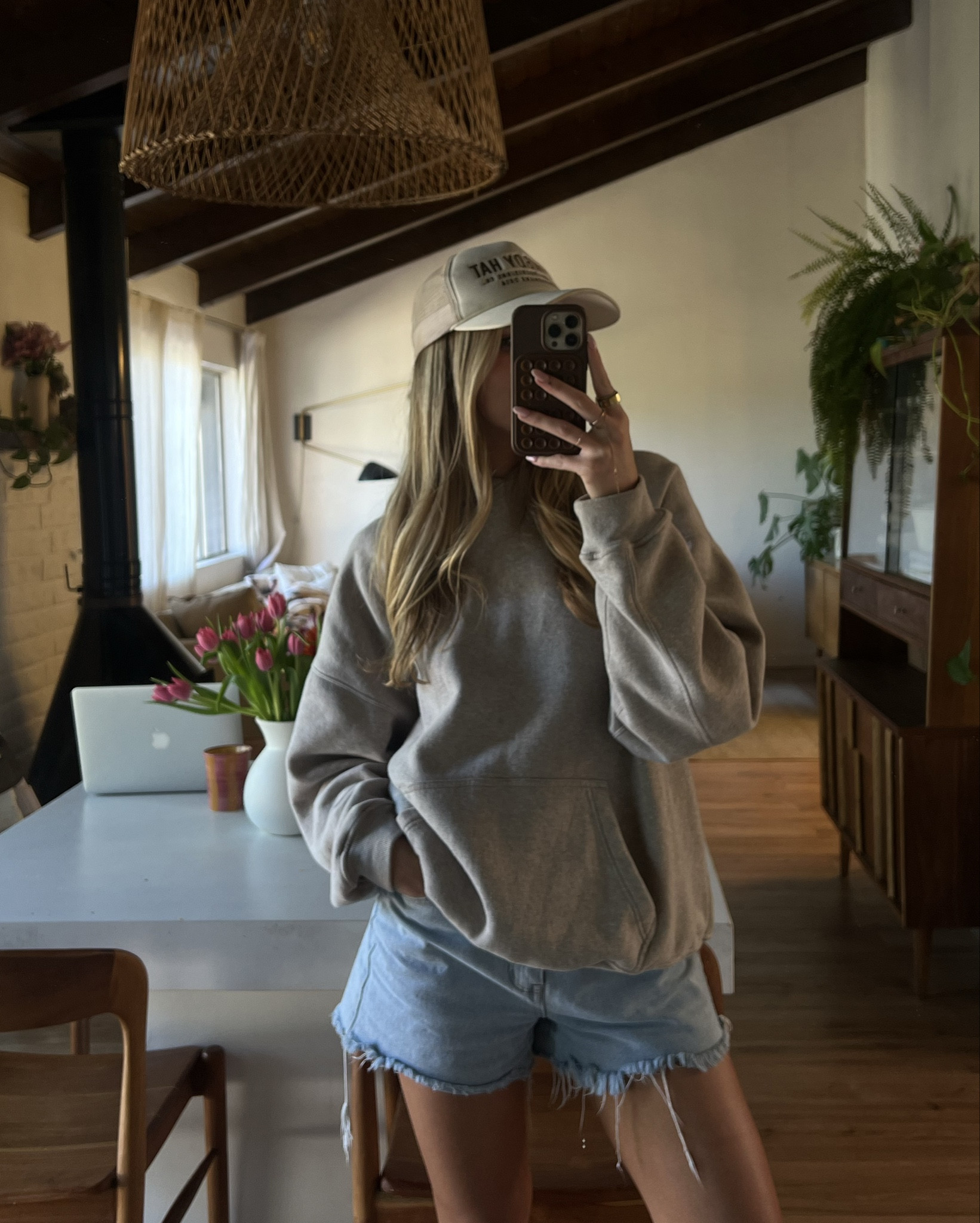 comfy spring outfit 🌸🤠

#LTKFindsUnder50 #LTKSeasonal #LTKStyleTip