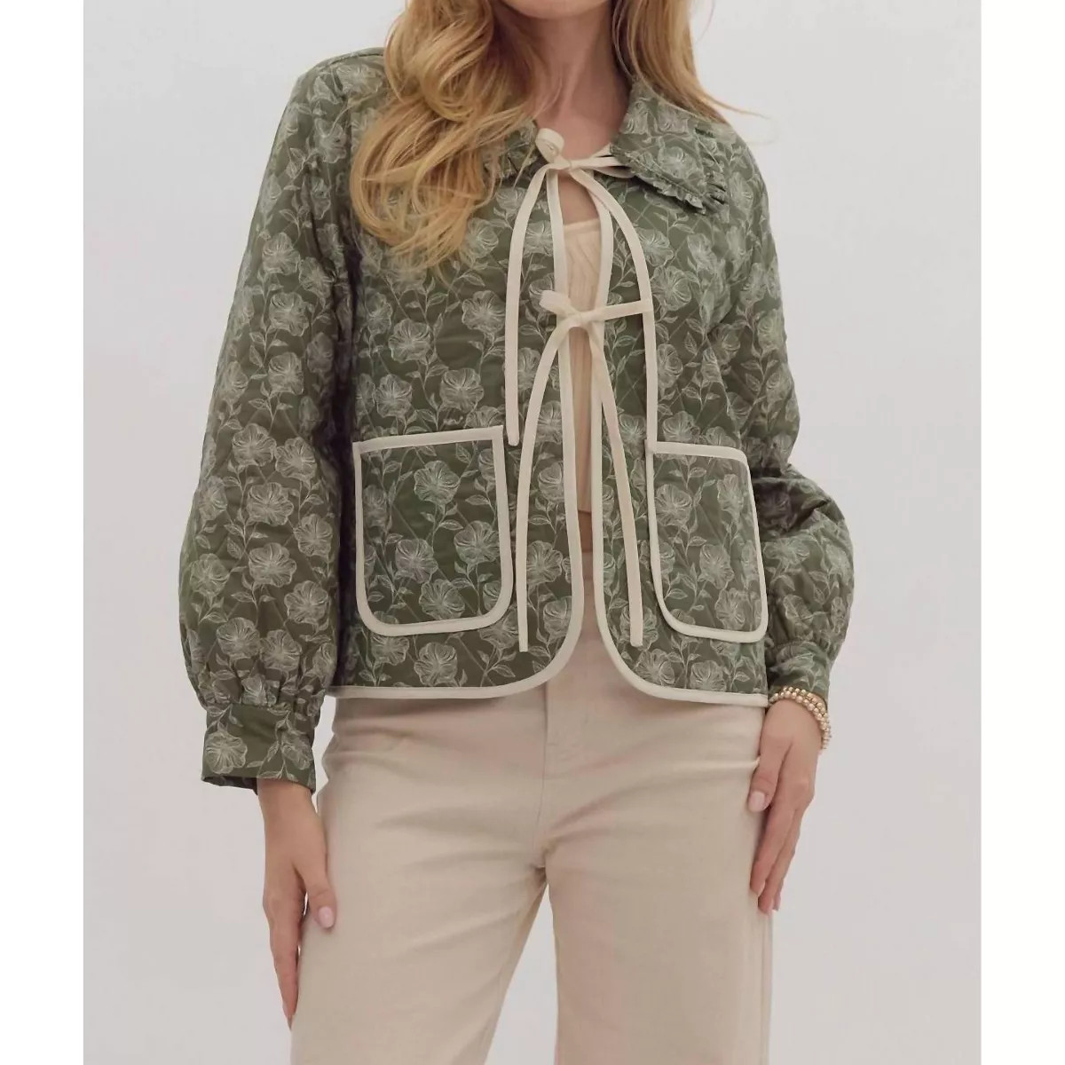 Women's Pay Attention Floral Quilted Jacket - entro | Target