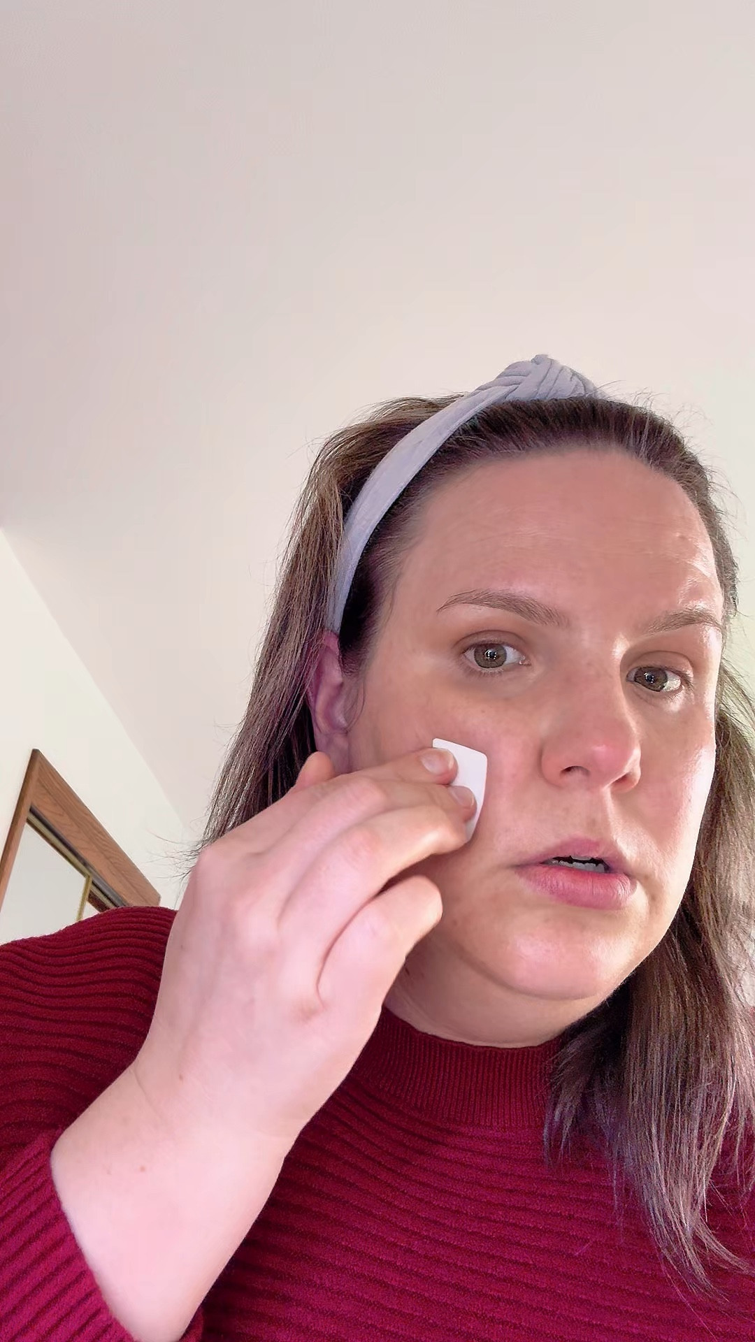 HALEYS Beauty Re-fine Soft Matte Poreless Face Primer, Lightweight Makeup Gripping Base That Extends, Blurs Pores & Smooths Face Makeup, Longwear Make Up Primer with Vitamin C & E, 1 Oz


#LTKBeauty