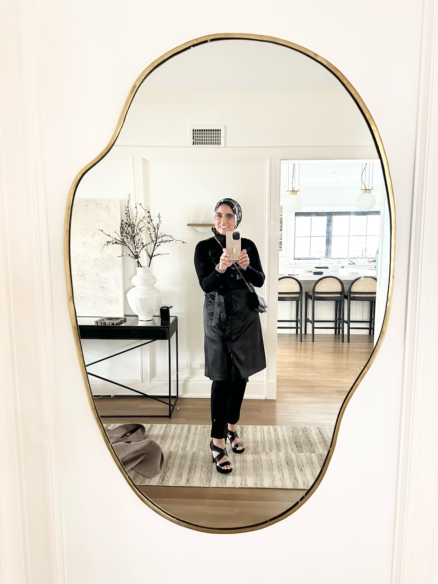 Best mirror ever 

#LTKsalealert #LTKunder100 #LTKhome