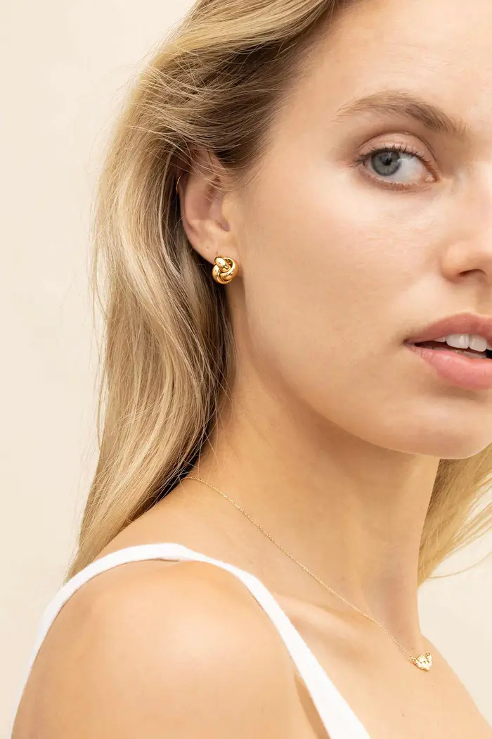 18K Yellow Gold Knotted Love Studs | Nordstrom