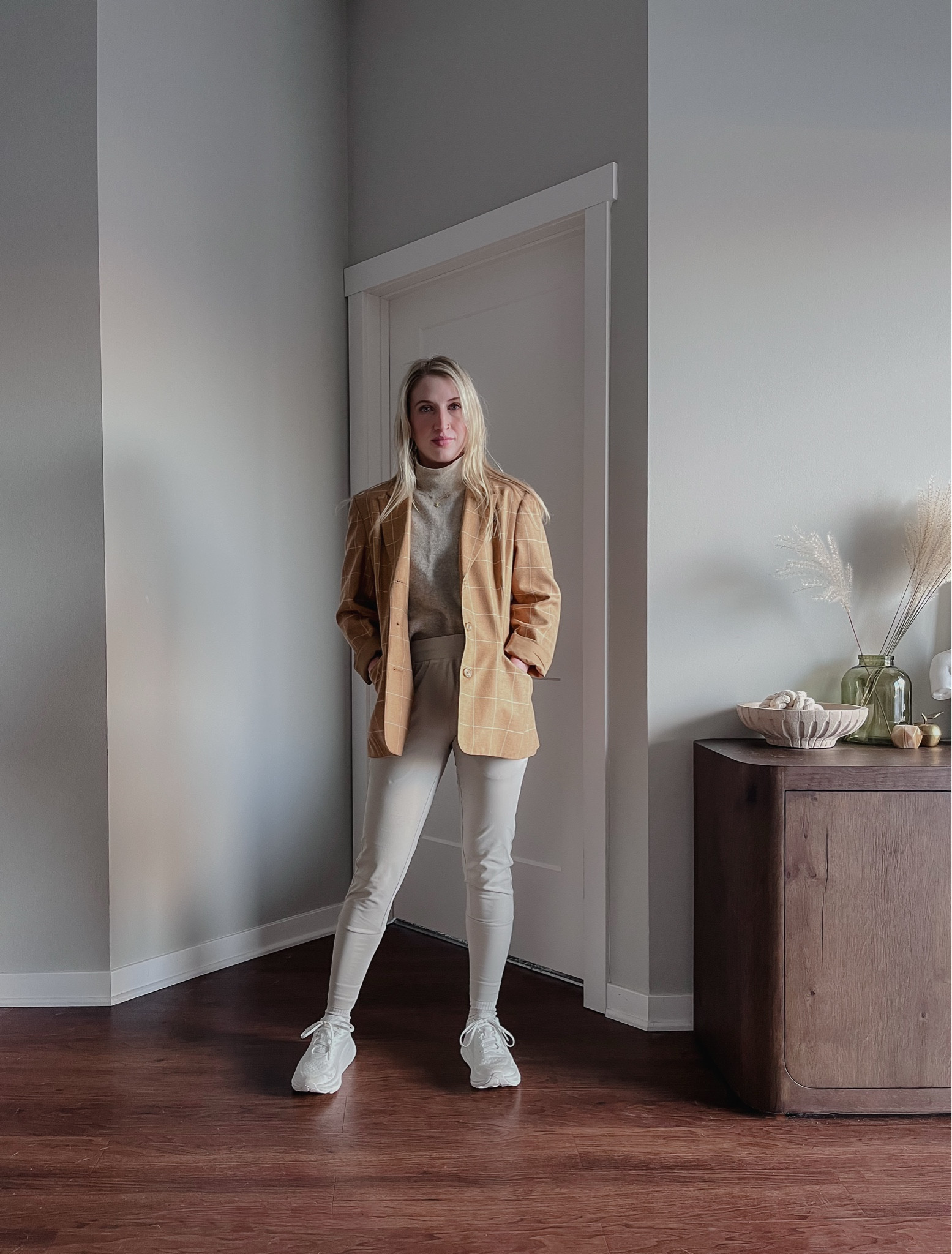 Comfy work-from-home outfit! Blazer is vintage but I linked similar. 

#LTKStyleTip #LTKFindsUnder100 #LTKSeasonal