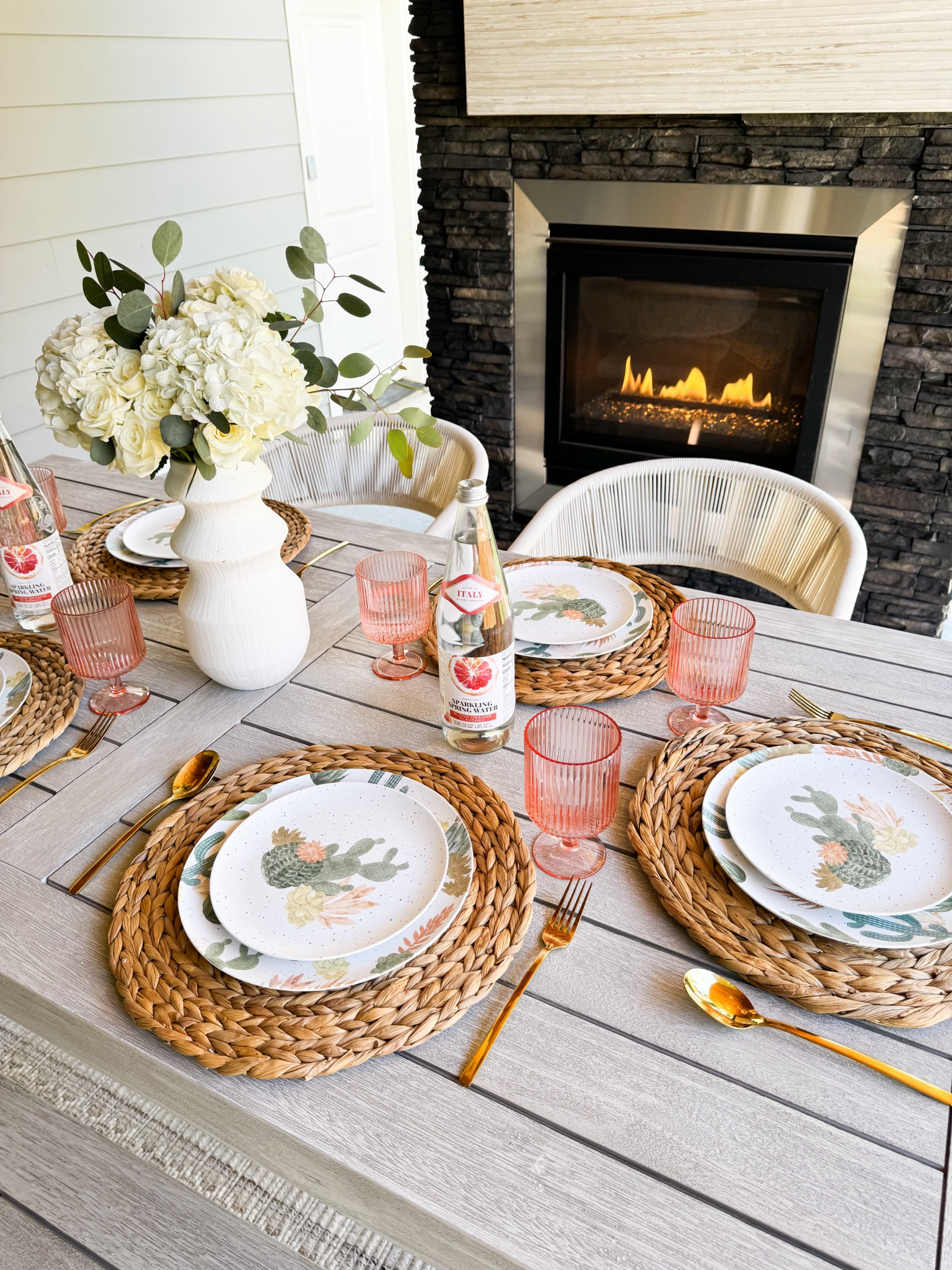 Outdoor dining table and dinnerware, outdoor chairs and rug, acrylic ribbed cups

#LTKparties #LTKSeasonal #LTKhome