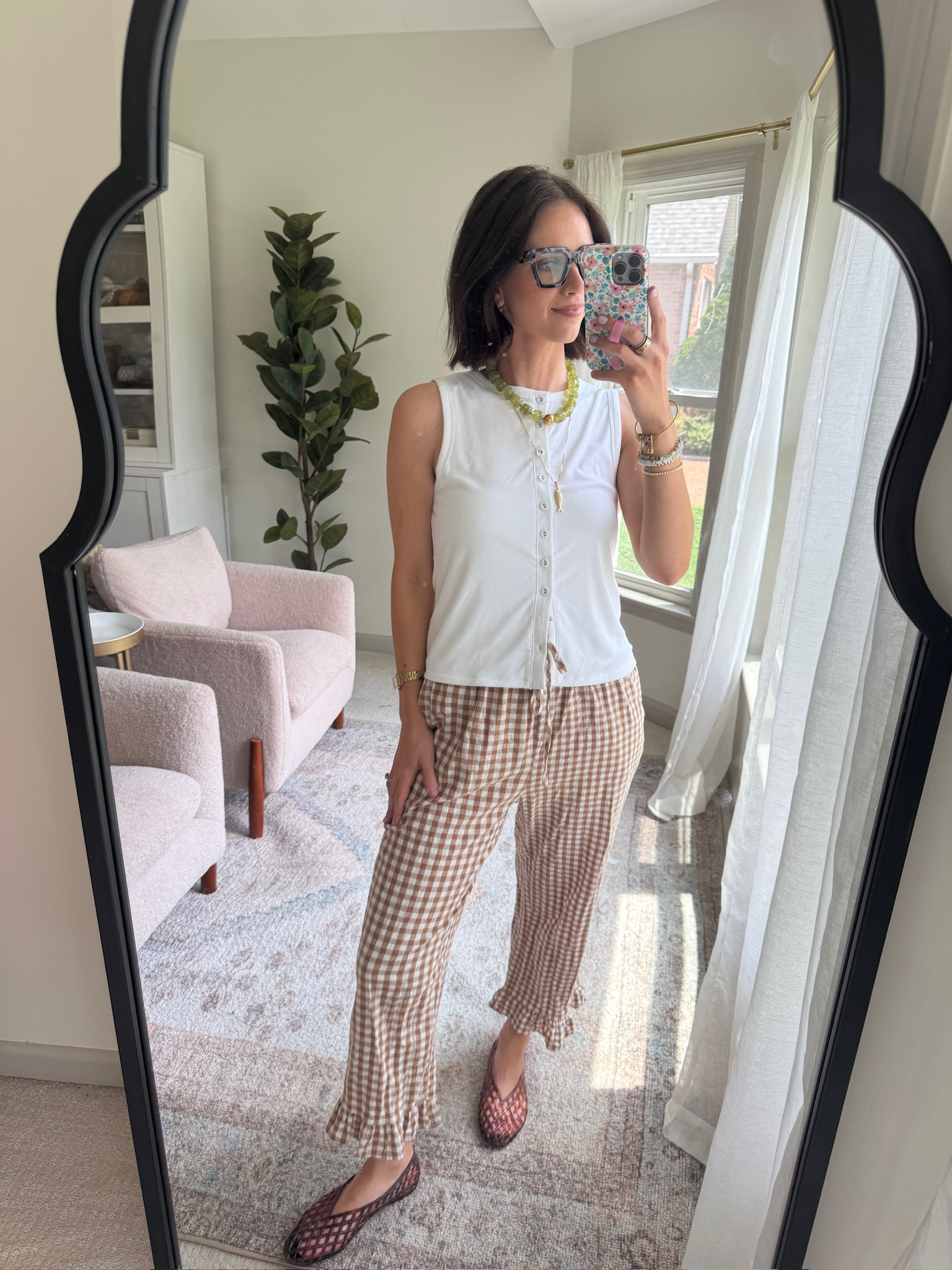 You guys know I love some gingham print!

tshirt outfit, transitional outfit inspo, teacher outfits, teacher friendly outfits, mom outfits, mom style, hallie ragan

#LTKgrwm #LTKootd #LTKSeasonal