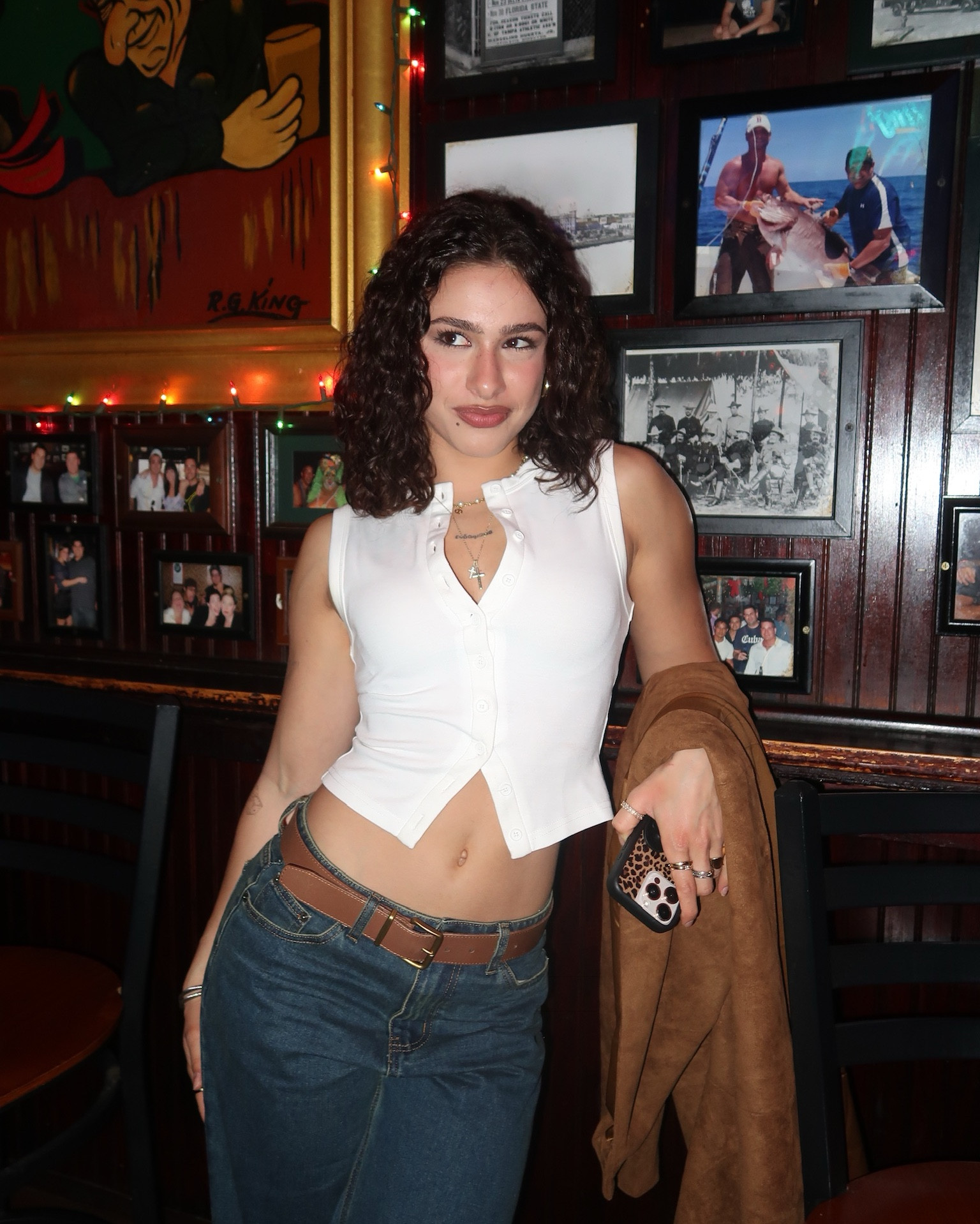 post dinner dive bar fit 🎱