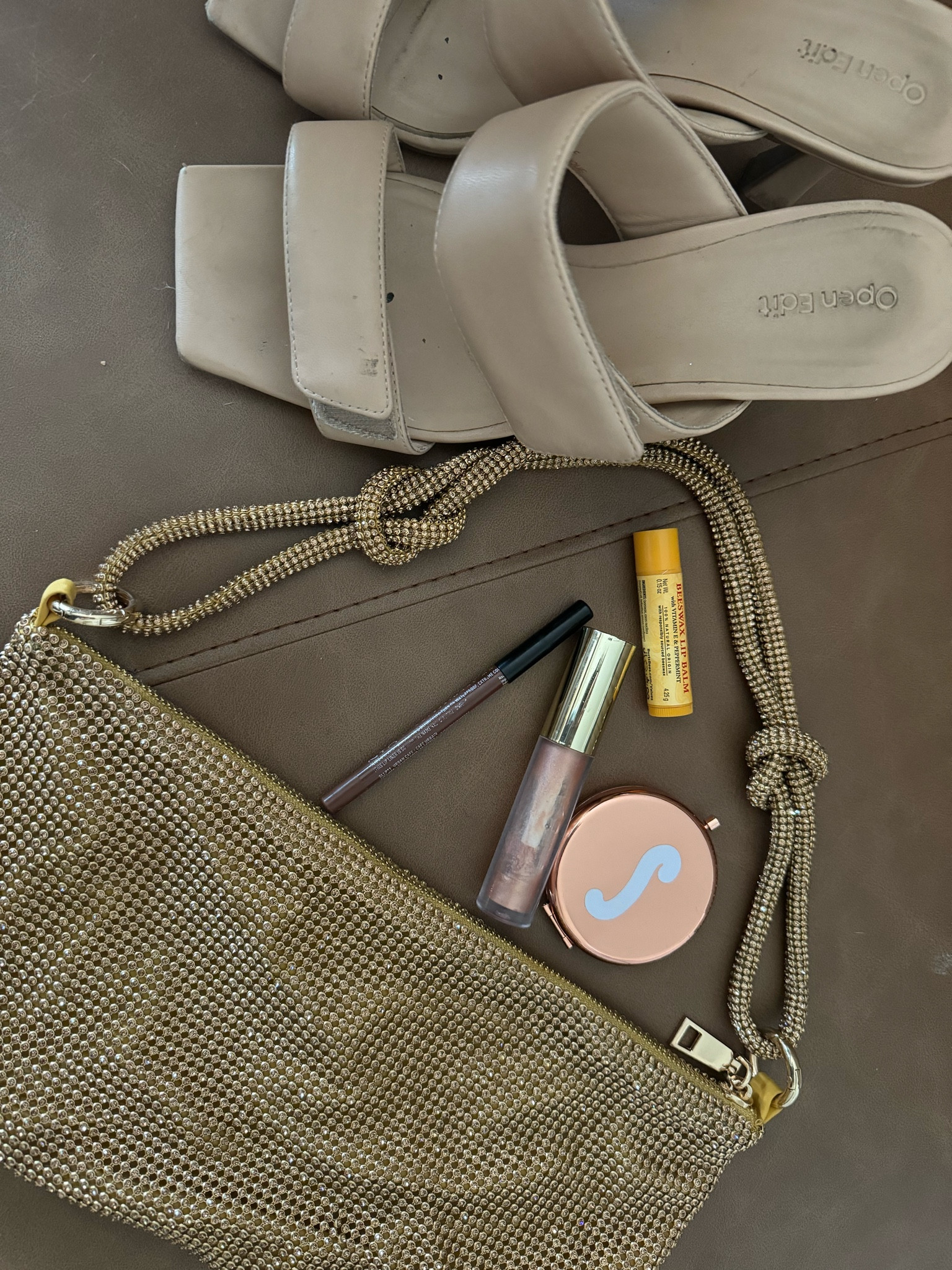 Wedding guest purse and heels that last all night 

#LTKWedding #LTKStyleTip #LTKShoeCrush