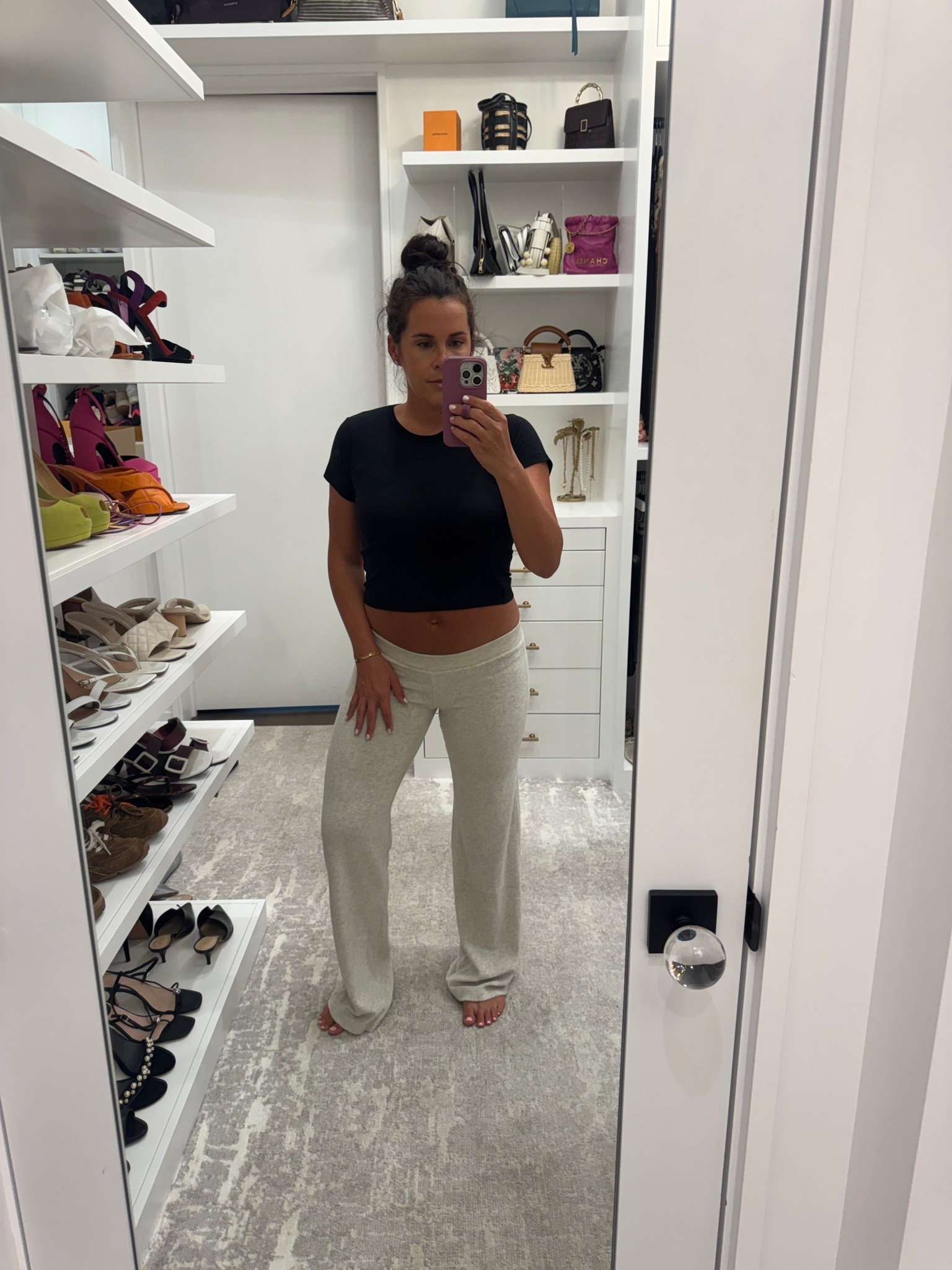2 weeks postpartum. Love these pants, fit tts. Low rise is not ideal for pp style.

#LTKgrwm #LTKmomlife