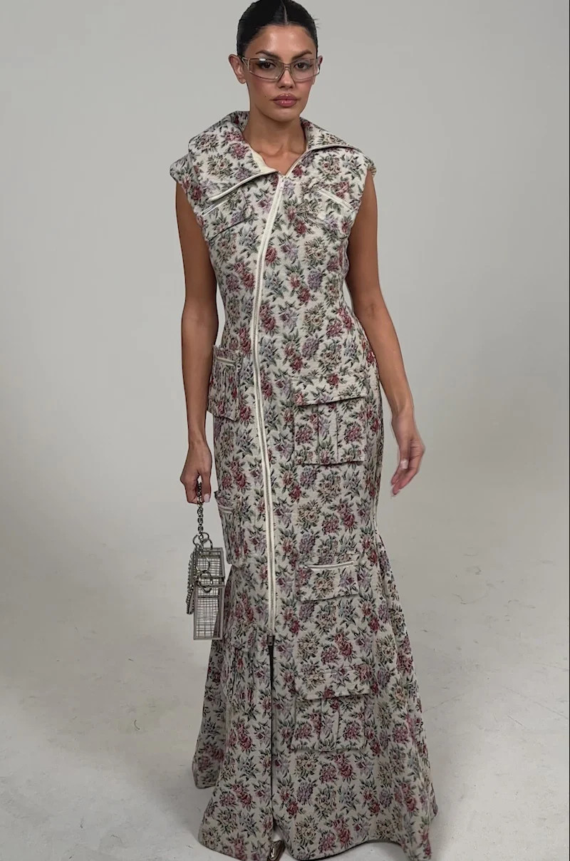 FLOWER POWER TAPESTRY MAXI DRESS | AKIRA