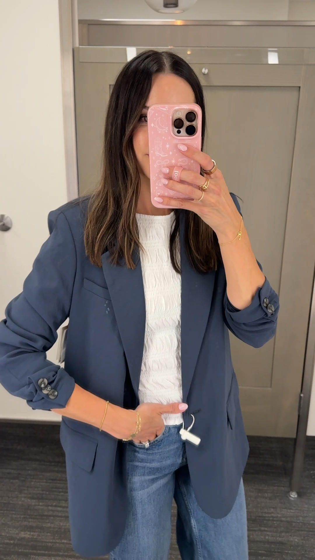 This blazer is fab 🔥 True to size (S)

Office outfit / workwear / NSale / Nordstrom anniversary sale  

#LTKSaleAlert #LTKFindsUnder100 #LTKWorkwear