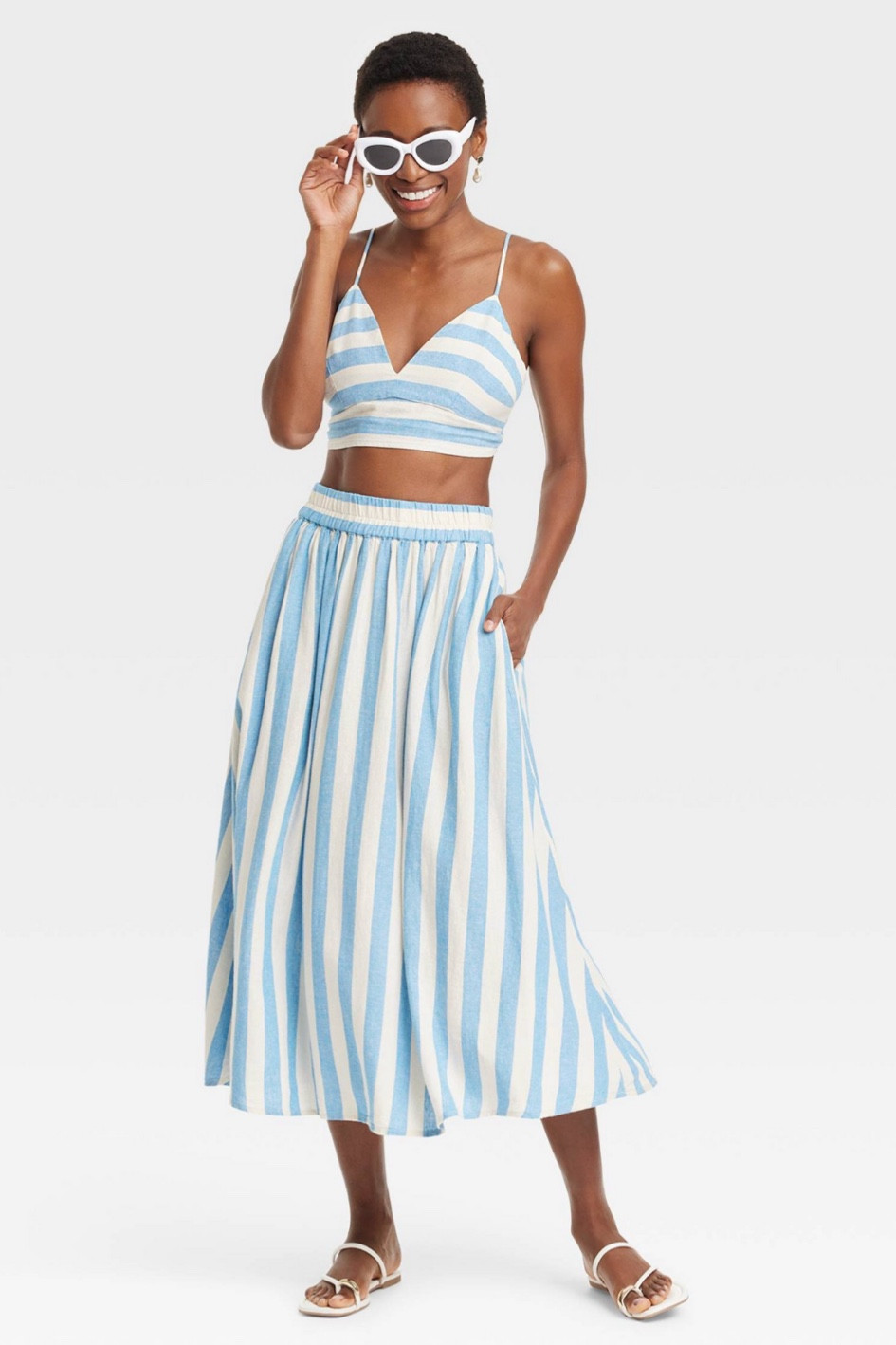 Love this Target linen skirt & crop top. It also comes in pink/purple. 

#LTKTravel #LTKFindsUnder50 #LTKStyleTip