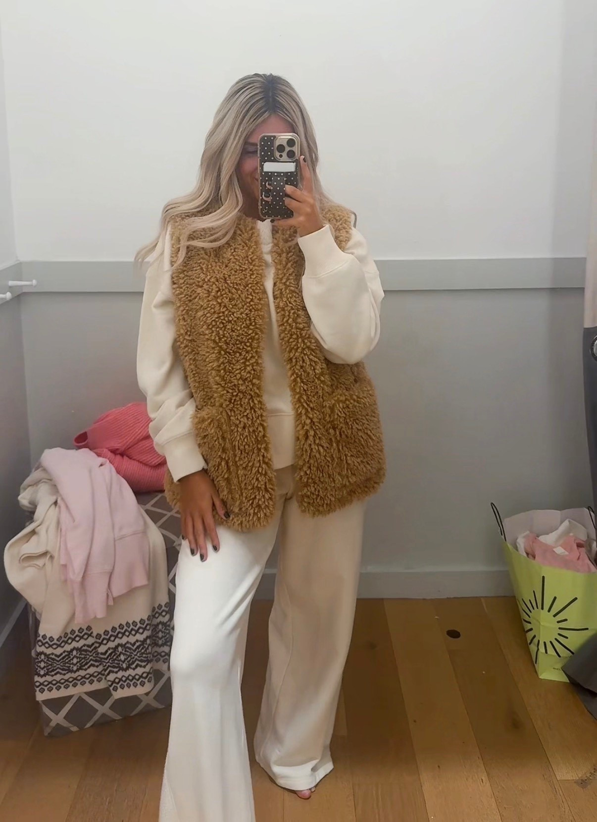 LOVE this vest 

#LTKU #LTKootd #LTKPetite