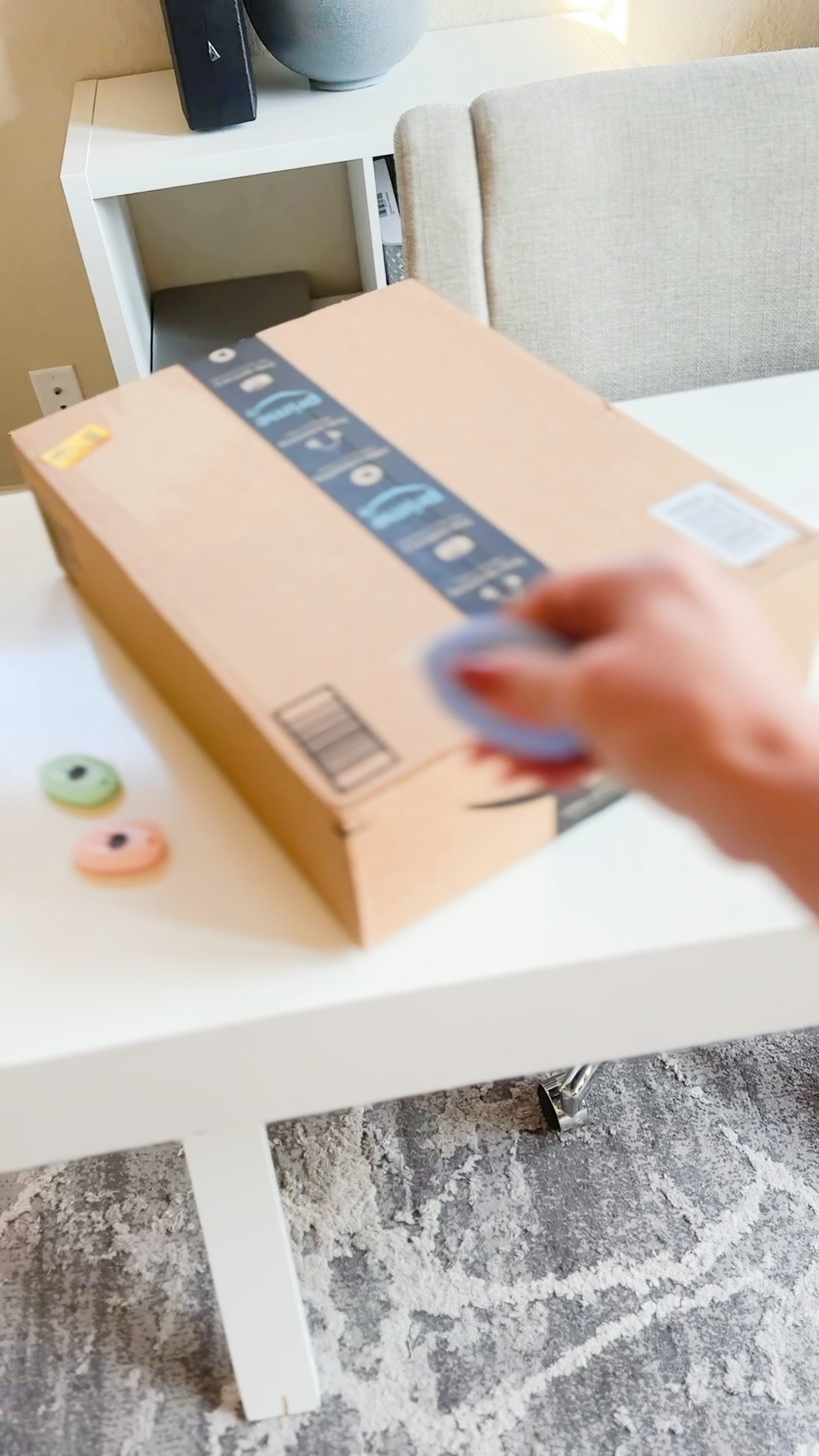 Cutest little box cutters, and so handy to keep in your desk for all those Amazon deliveries!


#LTKhome #LTKparties #LTKunder50