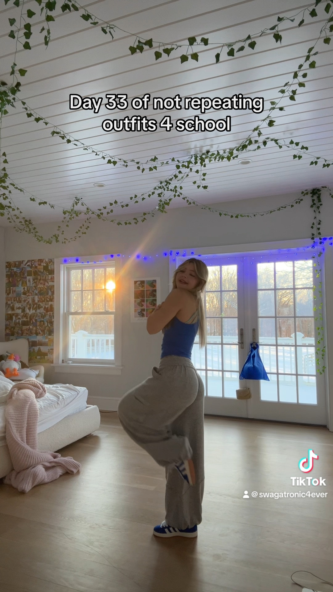 Day 33

#LTKSeasonal #LTKFestival #LTKVideo