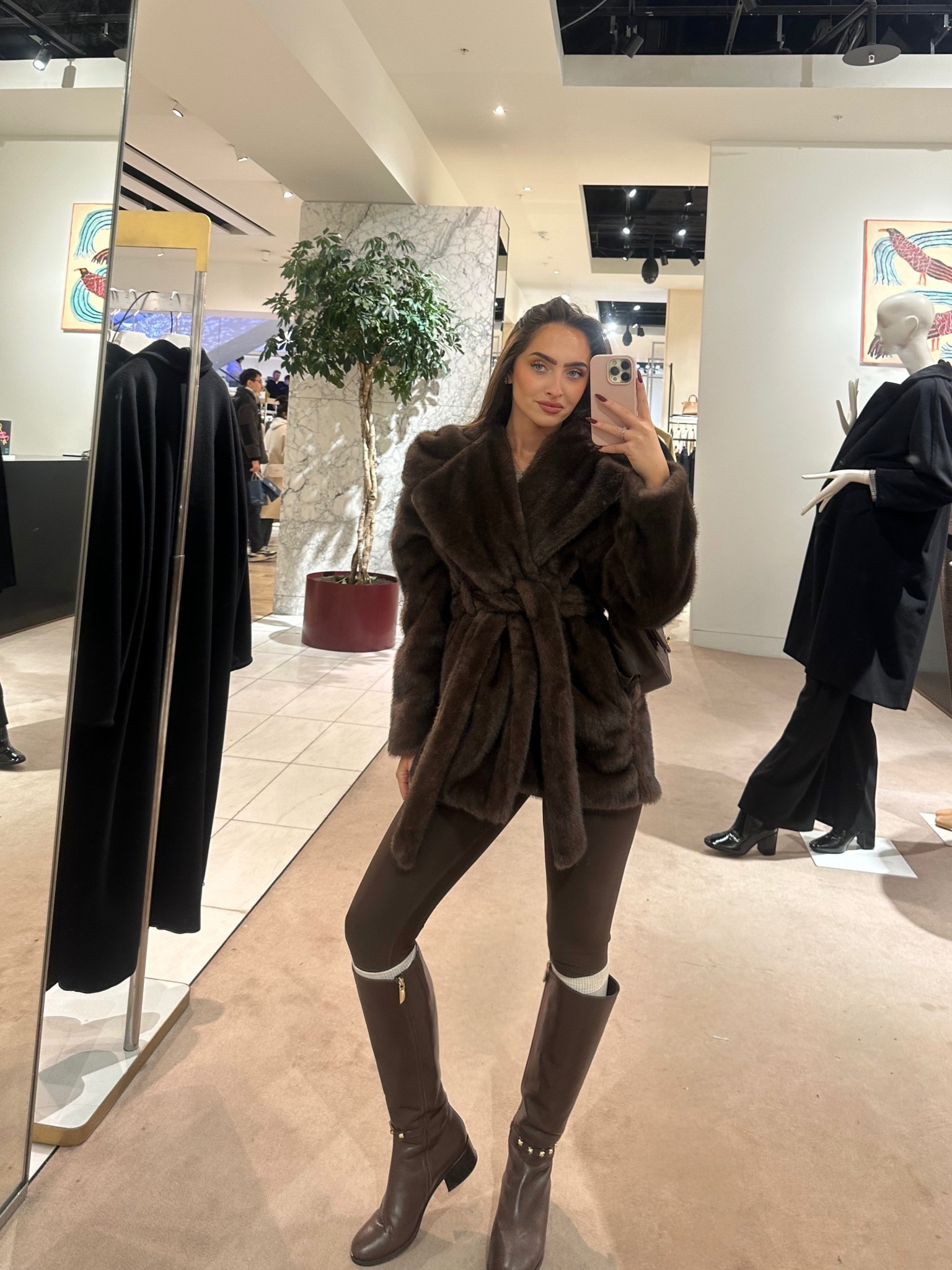 a brown moment 🤎

#LTKstyletip #LTKluxury #LTKwinter