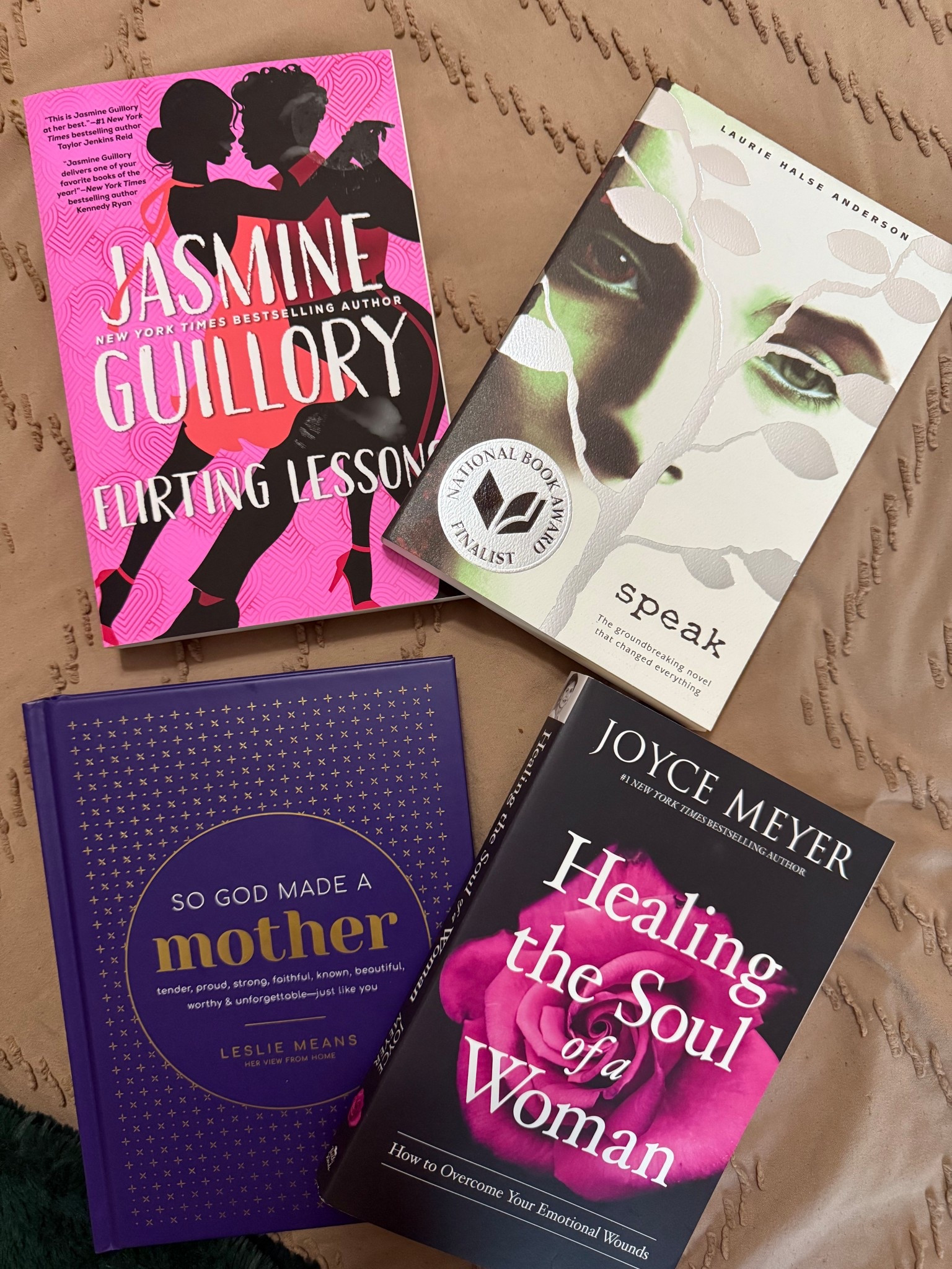 Newest book pick ups 

#LTKCon #LTKFindsUnder100 #LTKU