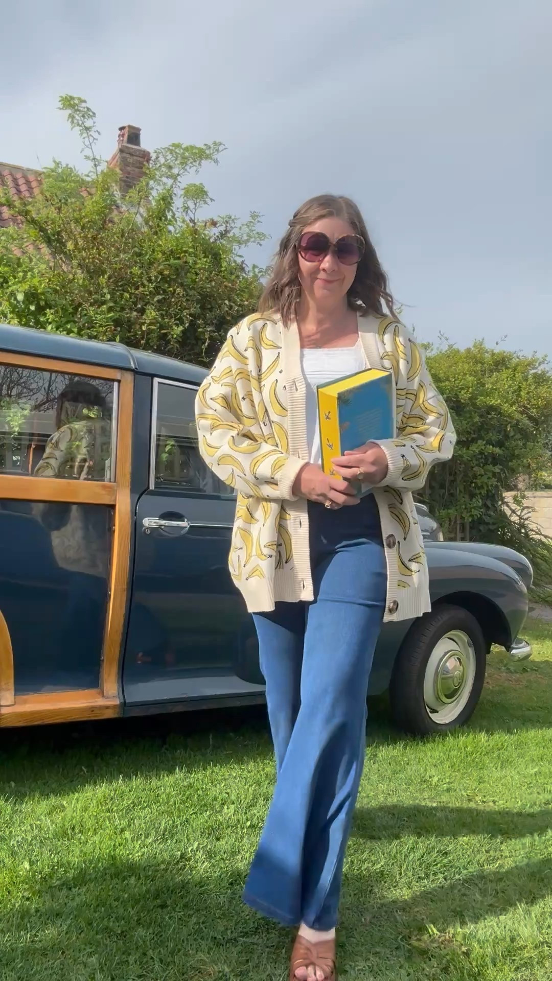 Loving this bananas 🍌 cardigan it’s oversized so size down if you want a slimmer fit I’m wearing medium and a 12/14

#LTKuk #LTKcurves #LTKmidsize