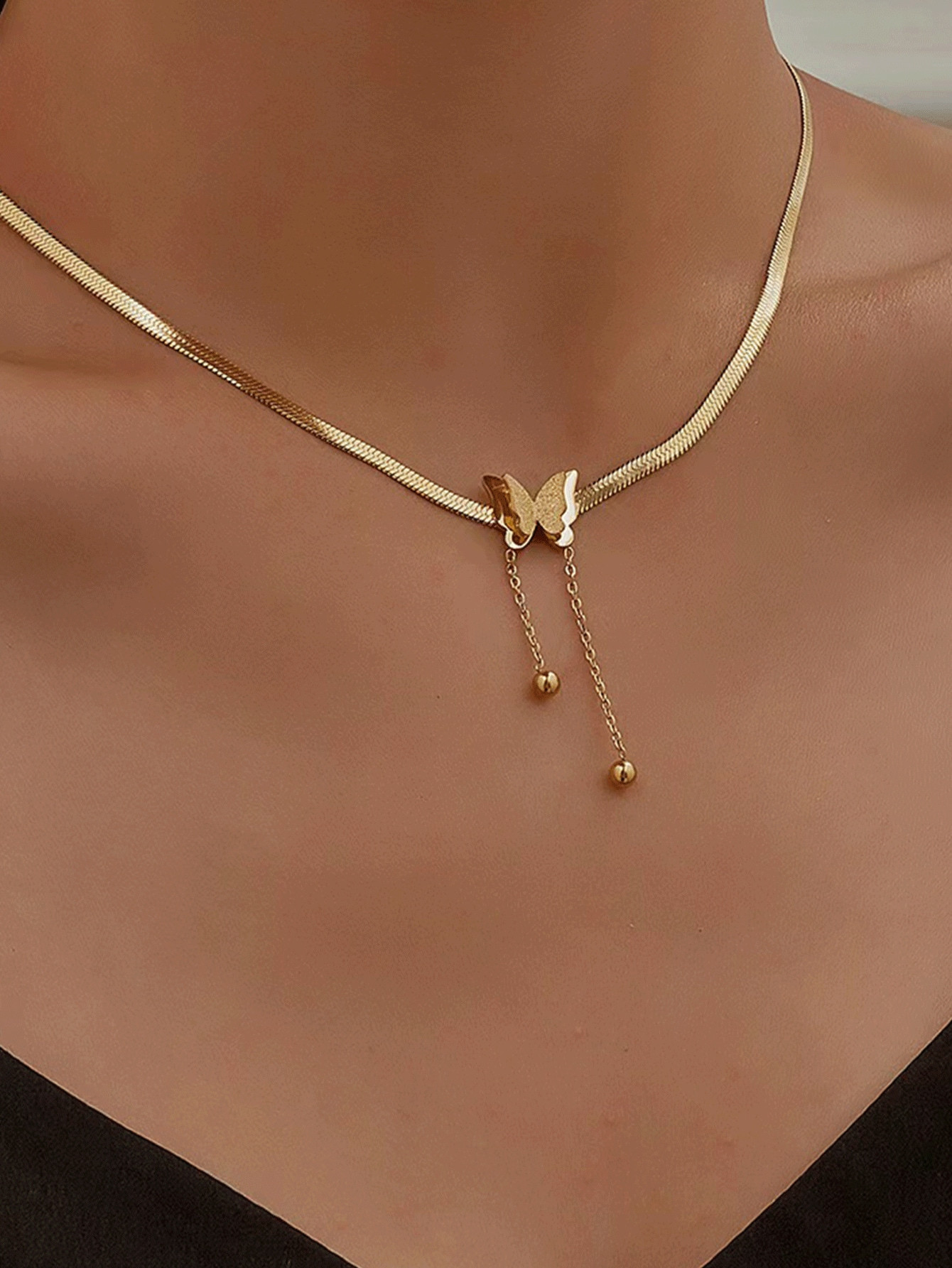 1pc 3d Butterfly With Fringe Pendant & Flat Snake Bone Chain Necklace Plated With 18k Gold, Stain... | SHEIN
