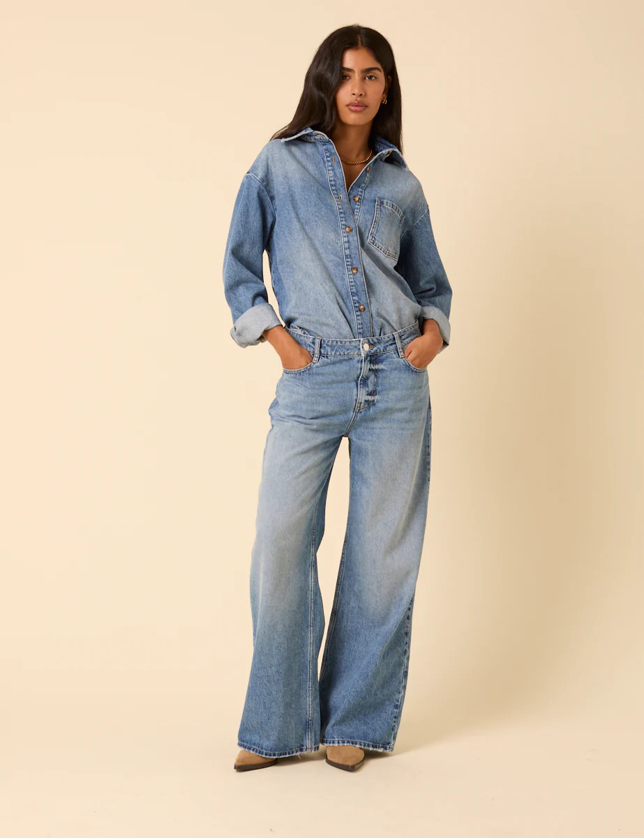 Light Blue Low Rise Wide Leg Jeans | Nobody's Child