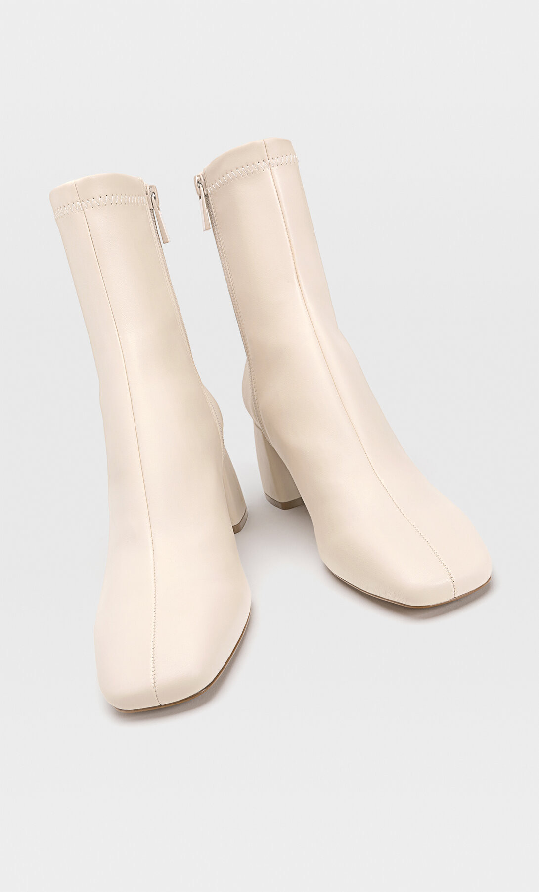 Mid-heel boots with stretch legs - Women's fashion | Stradivarius United Kingdom | Stradivarius (UK)