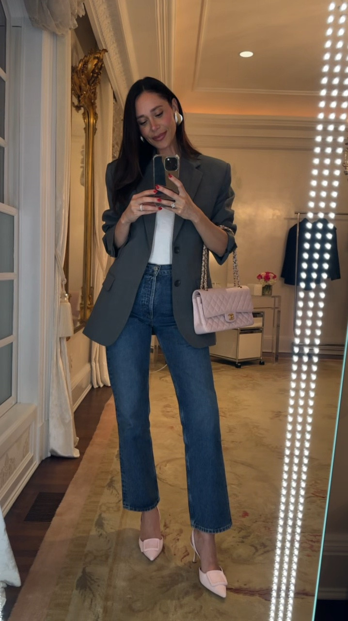 The perfect weeknight dinner look 🩶🎀

#LTKShoeCrush #LTKStyleTip #LTKBeauty