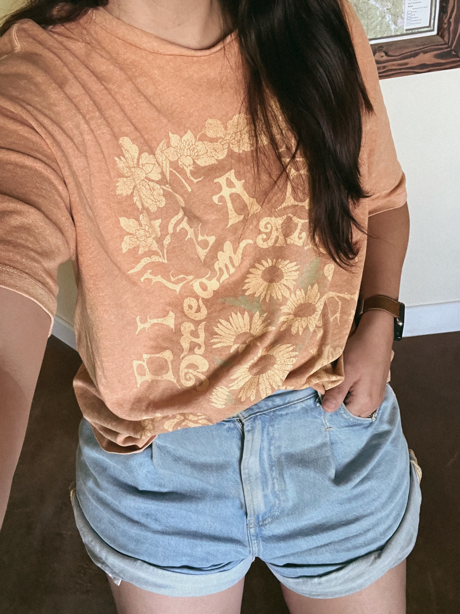 Obsessed over this new graphic tee! The color is so perfect  

#LTKStyleTip #LTKFindsUnder50 #LTKxNSale