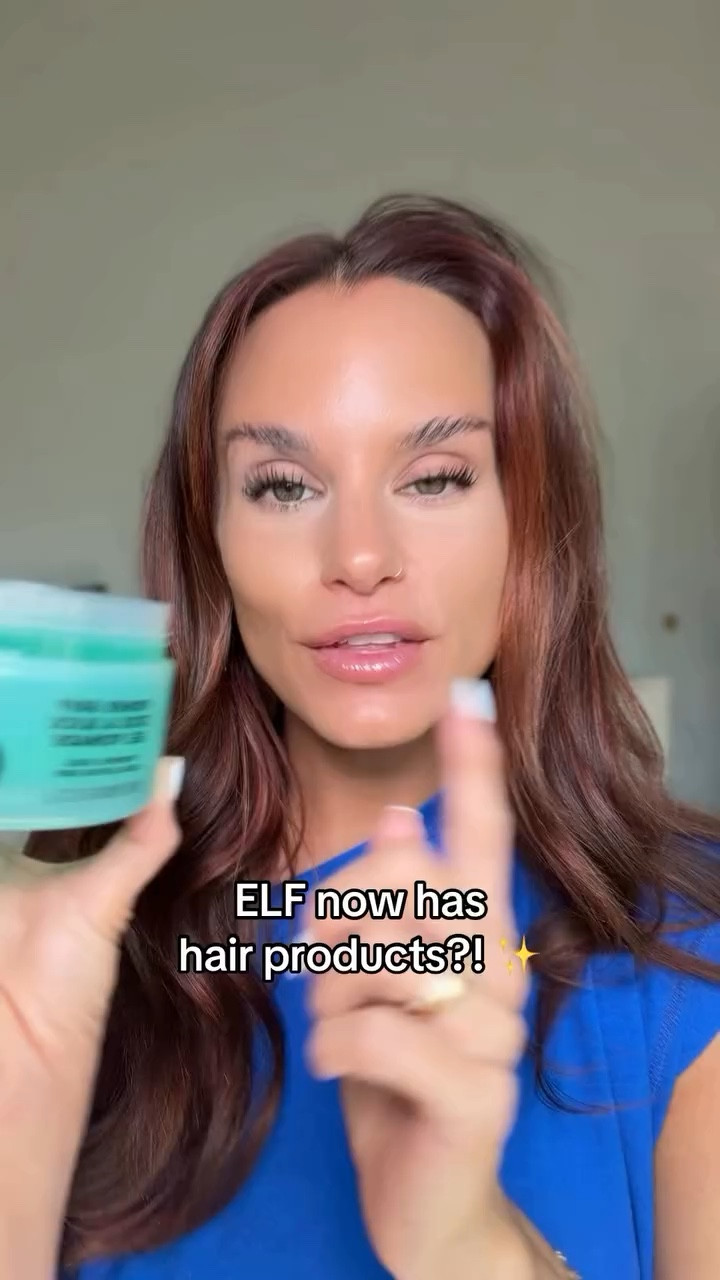 Flyaways ruining your slick bun or ponytail? ✨

The e.l.f. Power Grip Stick + Slick Hair Gel Brush smooths edges, tames frizz, and keeps every strand in place for that clean, polished look.

Comment “SLICK” and I’ll DM you the shop link. 💌

#taylorbecker #taybeckerbeauty #charlestonsc #slickhair #flyawaycontrol