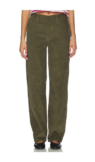 LEVI'S Corduroy Baggy Dad in Olive. - size 29 | Revolve Clothing (Global)