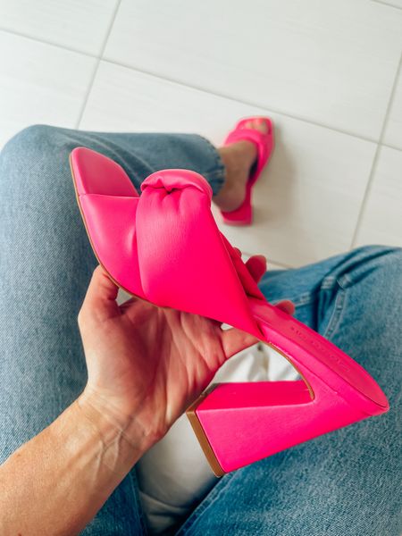 Comfy heels for summer on sale in 3 colors! 

#LTKSaleAlert #LTKFindsUnder50 #LTKShoeCrush